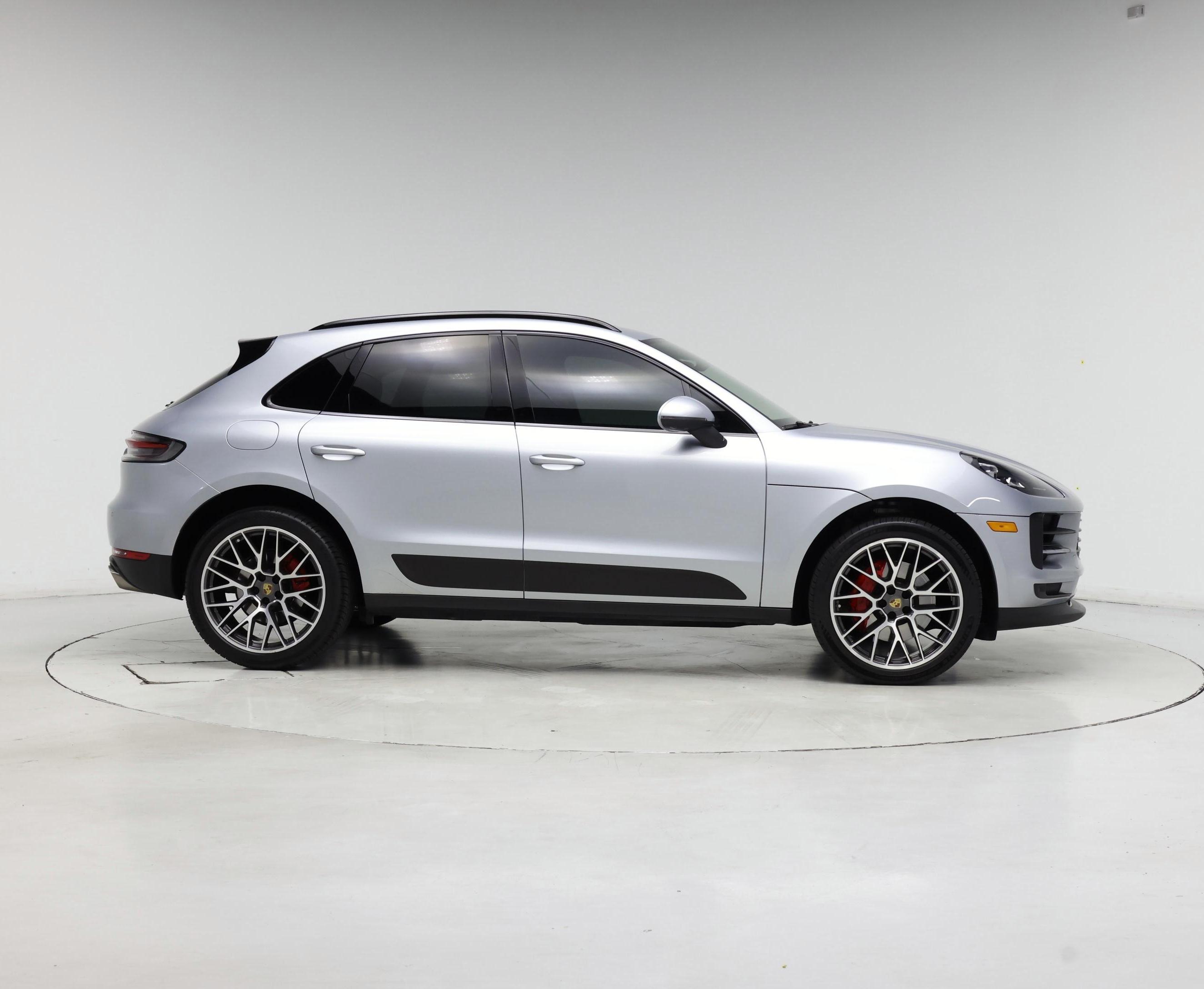 Thumbnail: 2021 Porsche Macan - 7