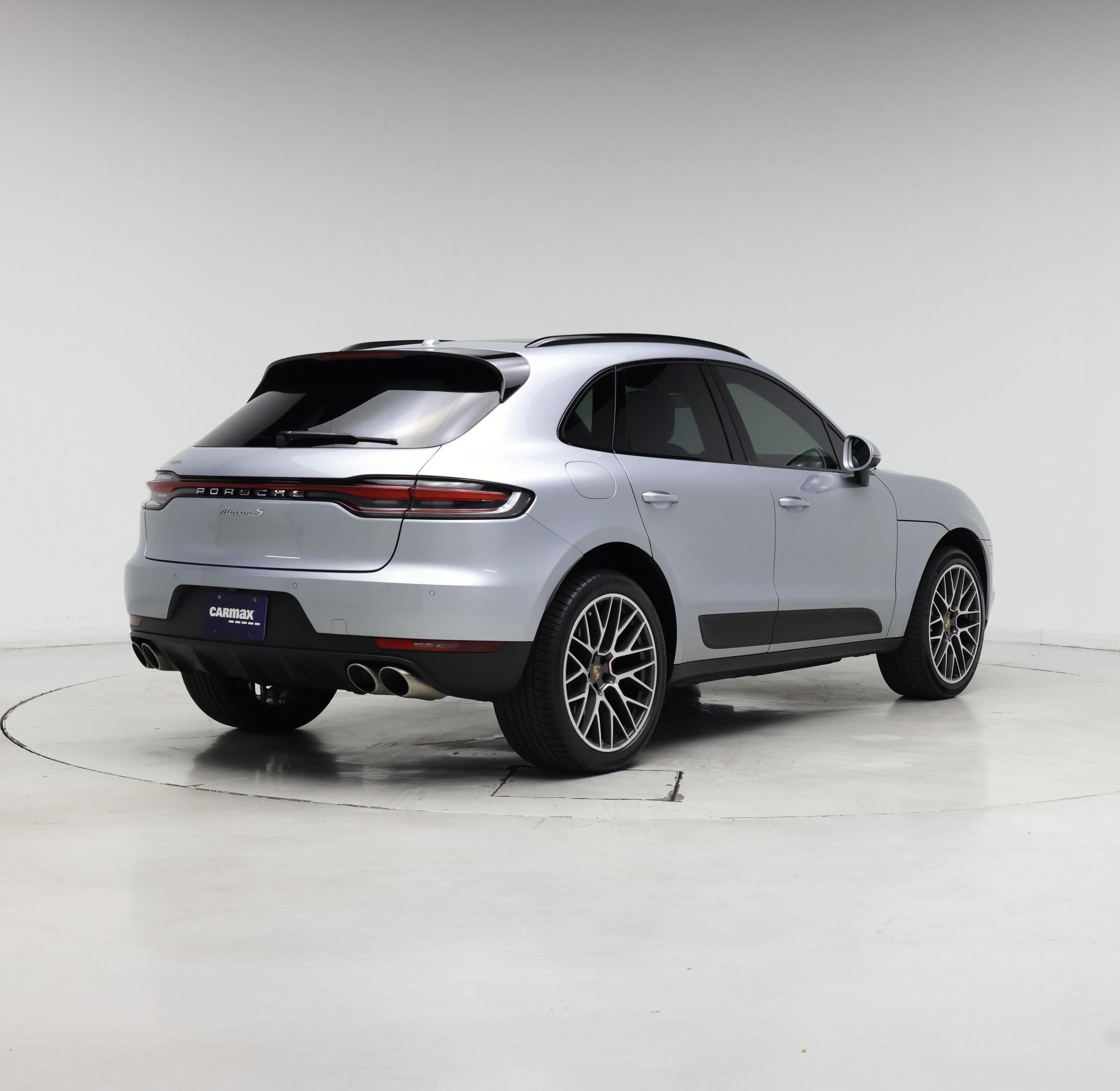 Thumbnail: 2021 Porsche Macan - 8