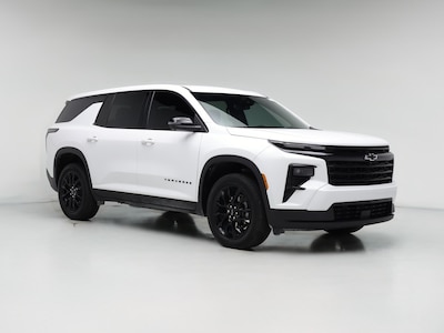 White 2024 Chevrolet Traverse LS