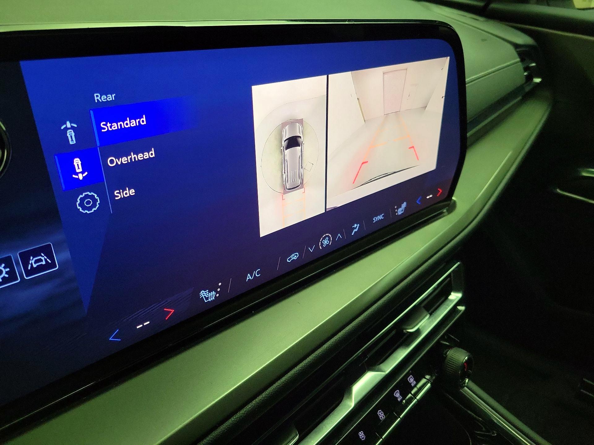 Thumbnail: 2024 Chevrolet Traverse - 15