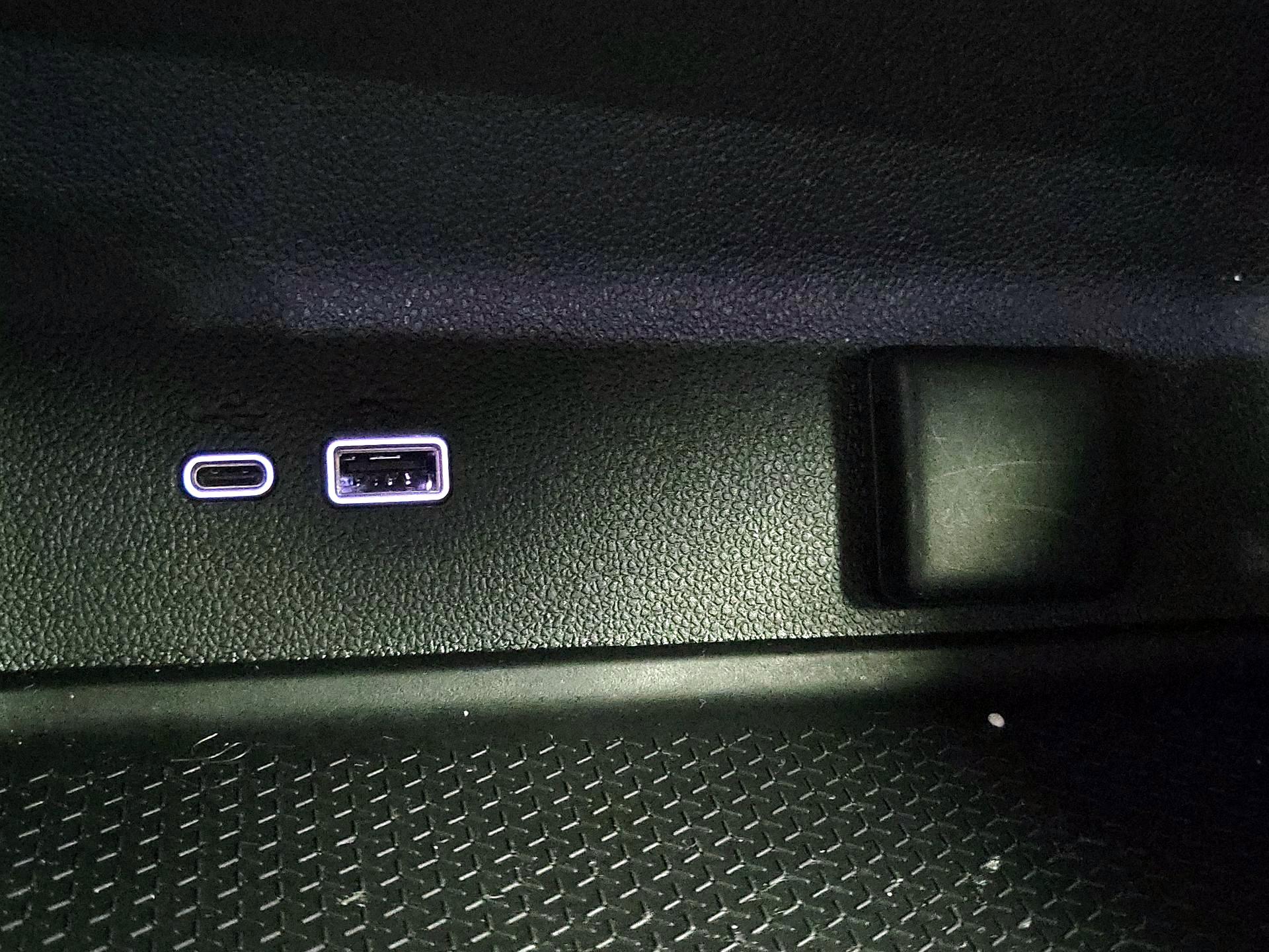 Thumbnail: 2024 Chevrolet Traverse - 19