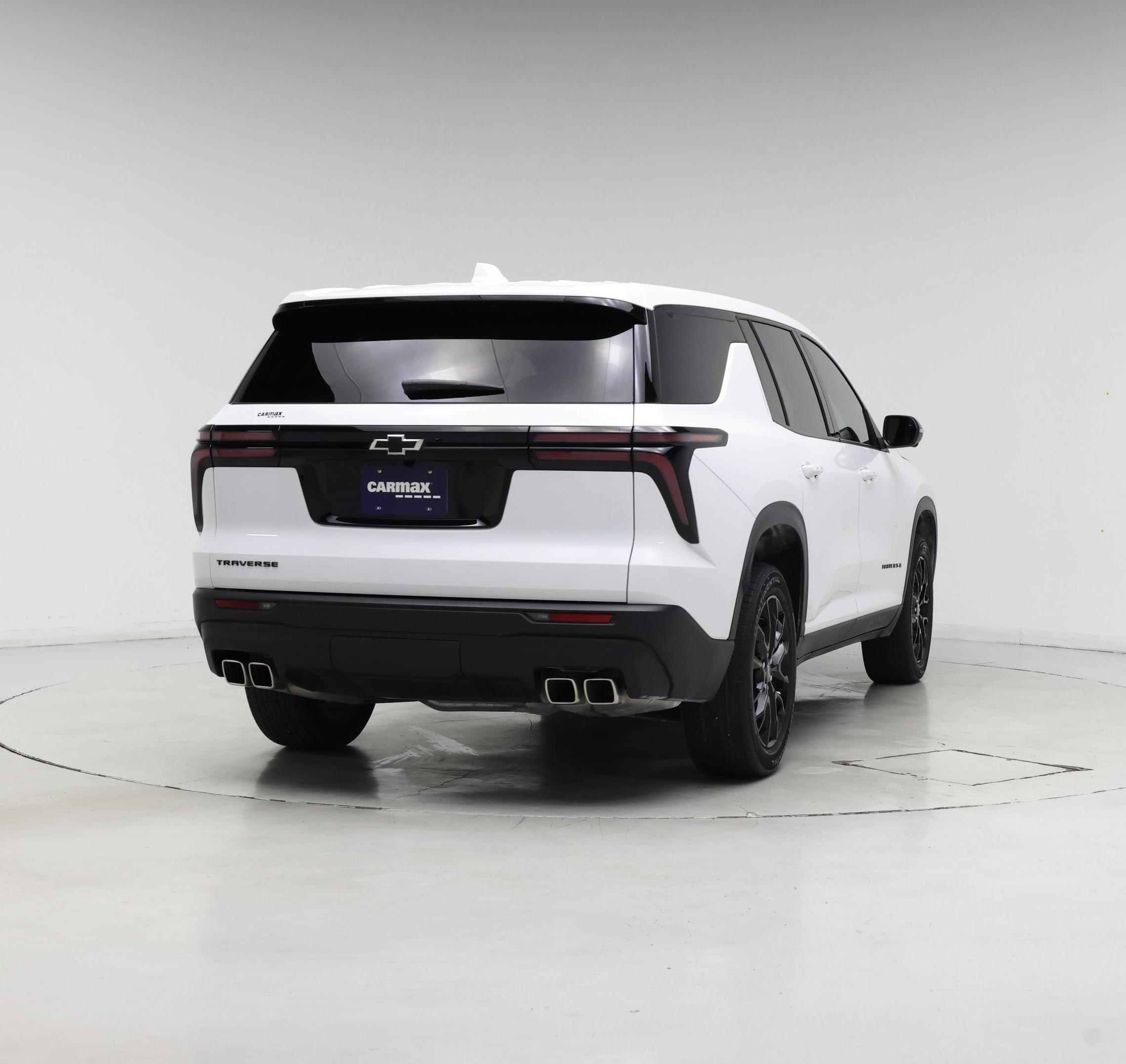 Thumbnail: 2024 Chevrolet Traverse - 8