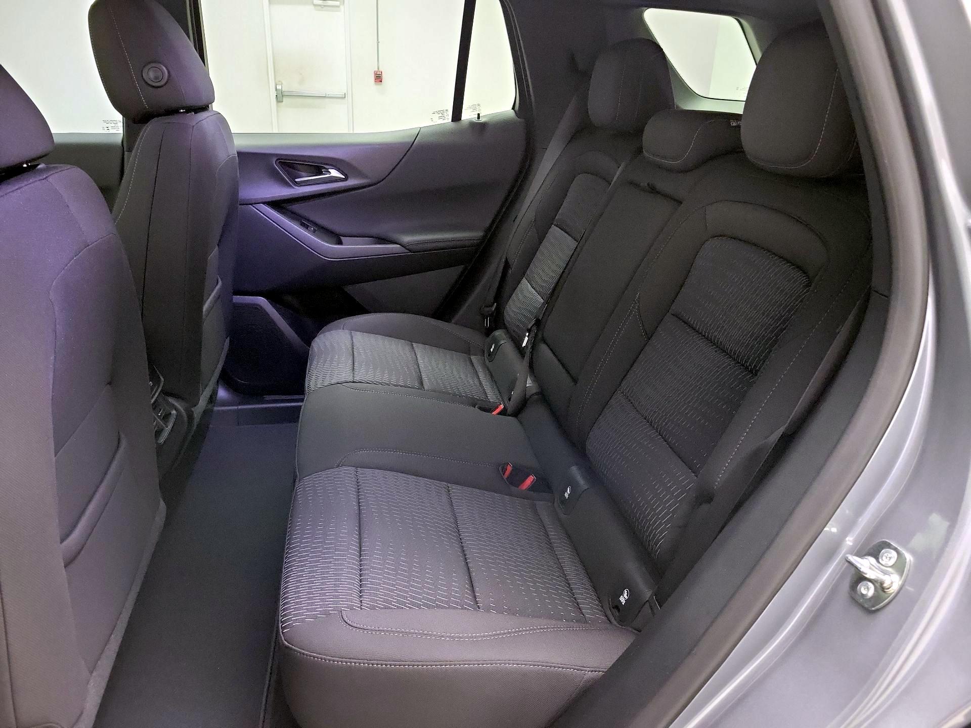 Thumbnail: 2025 Chevrolet Equinox - 20