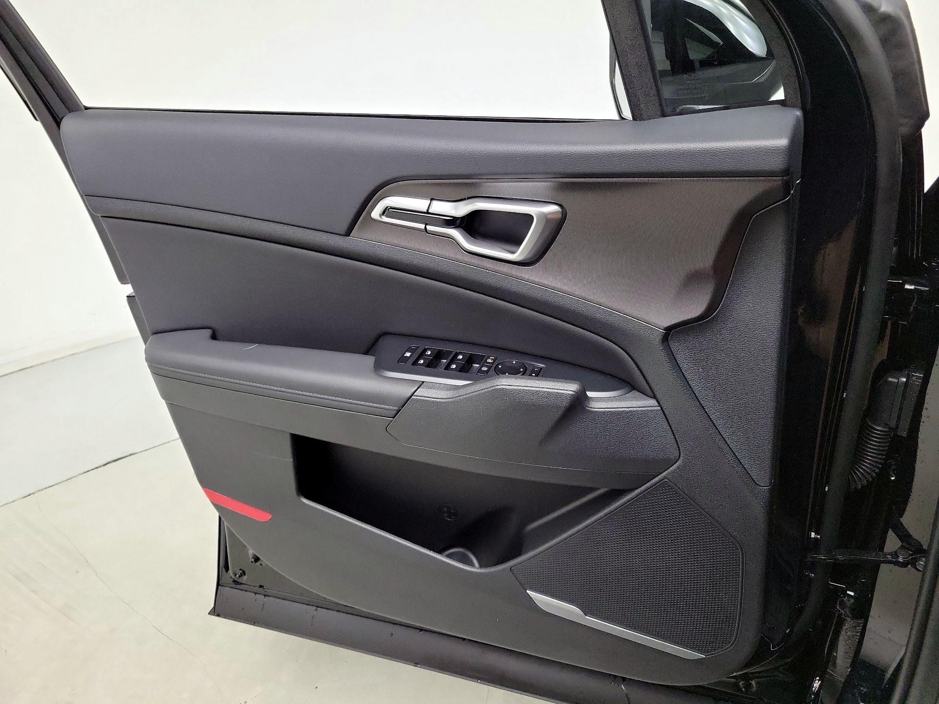 Thumbnail: 2026 Kia Sportage - 12