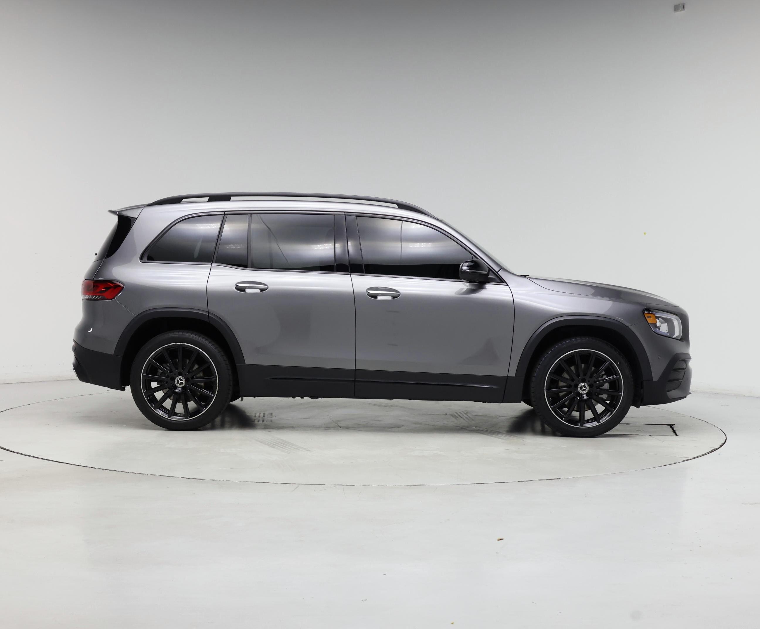 Thumbnail: 2023 Mercedes-Benz GLB - 7