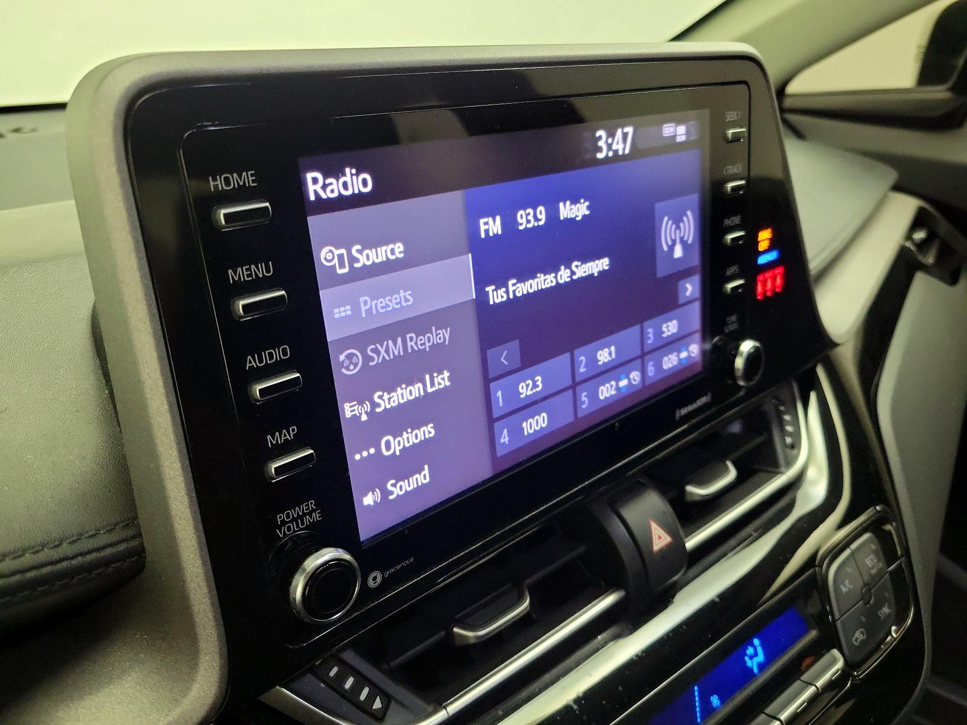 Thumbnail: 2021 Toyota C-HR - 15