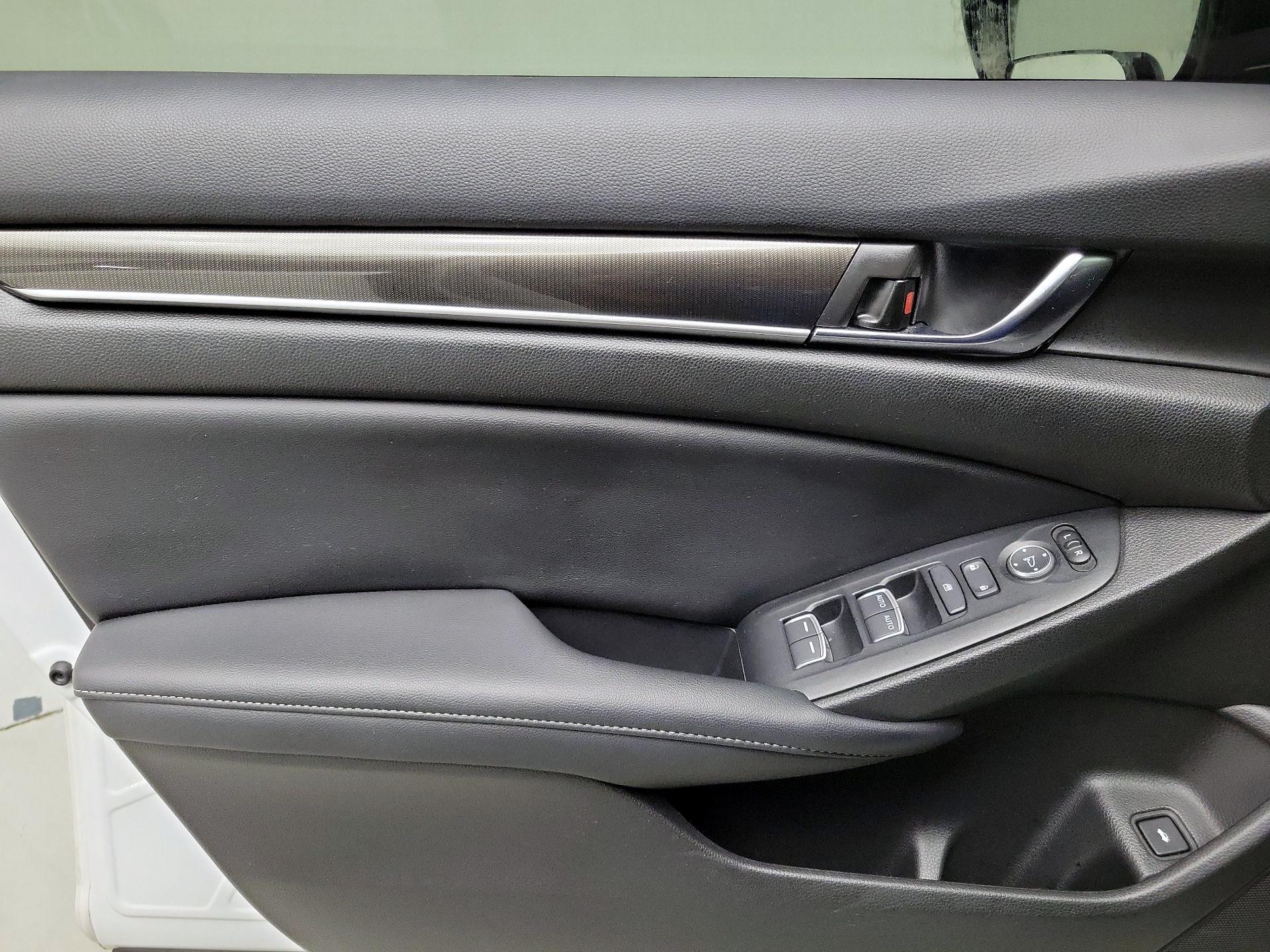 Thumbnail: 2022 Honda Accord - 12