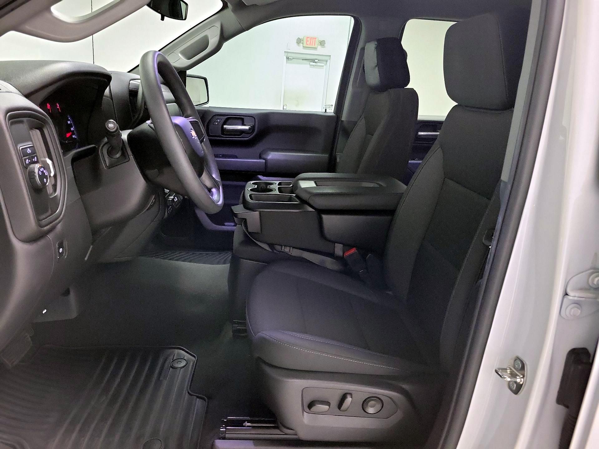 Thumbnail: 2024 Chevrolet Silverado 1500 - 11