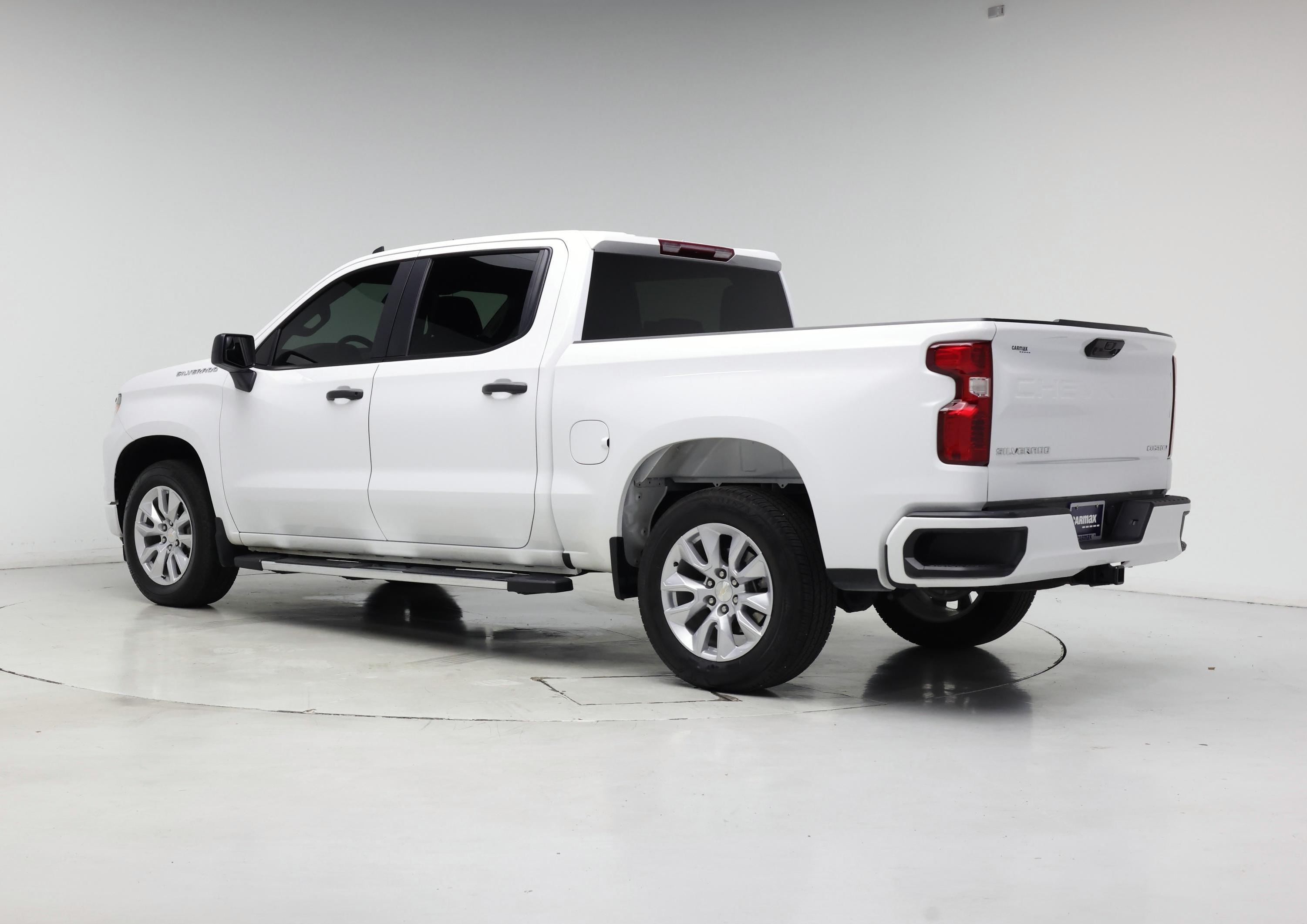 Thumbnail: 2024 Chevrolet Silverado 1500 - 2