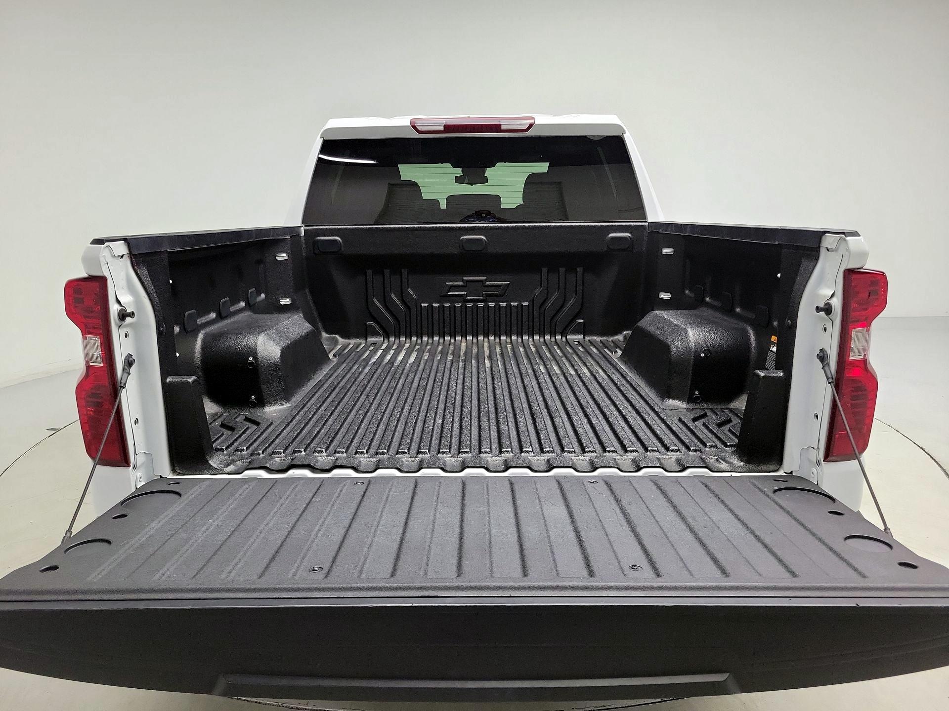 Thumbnail: 2024 Chevrolet Silverado 1500 - 20