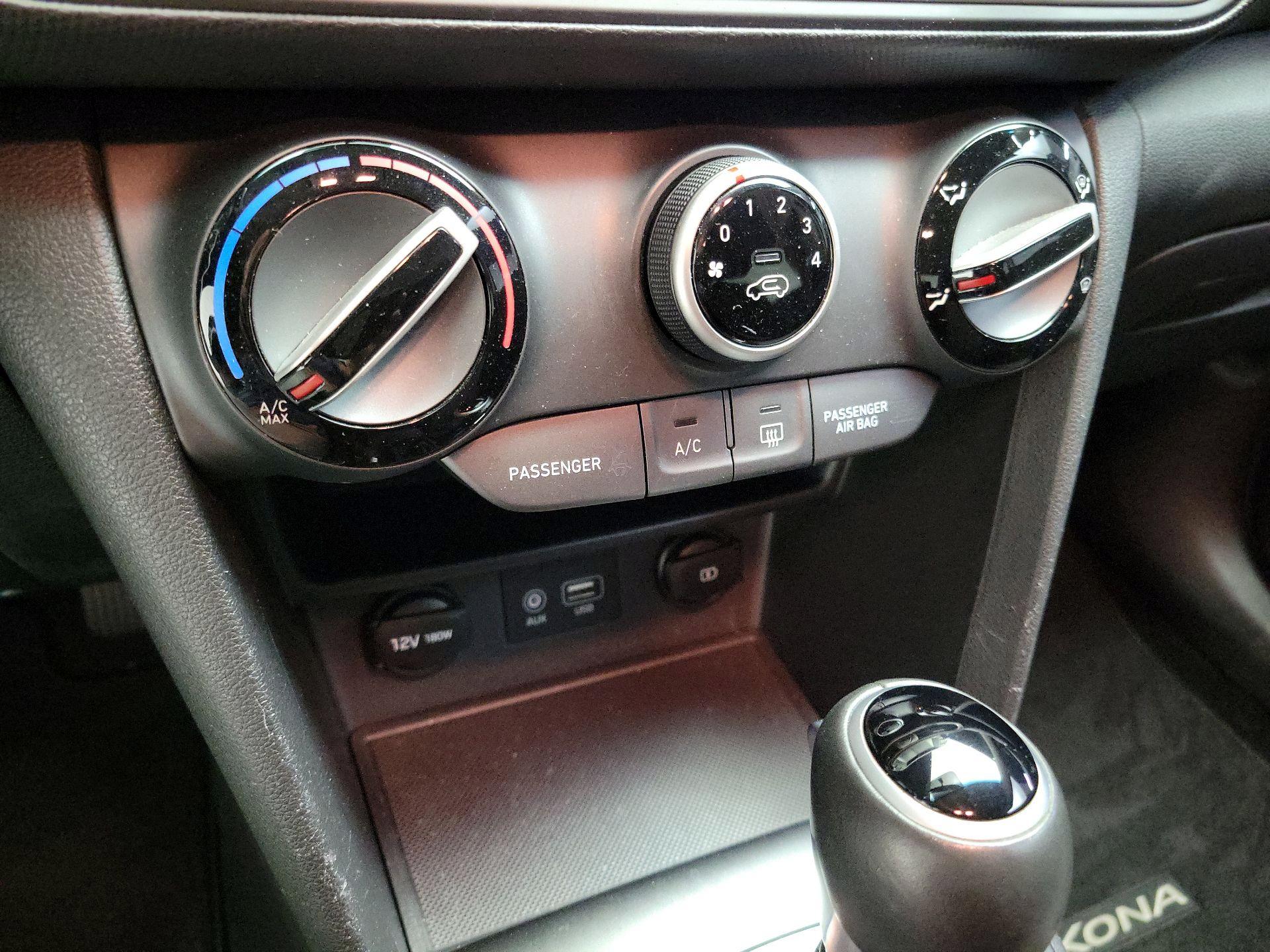 Thumbnail: 2018 Hyundai Kona - 17