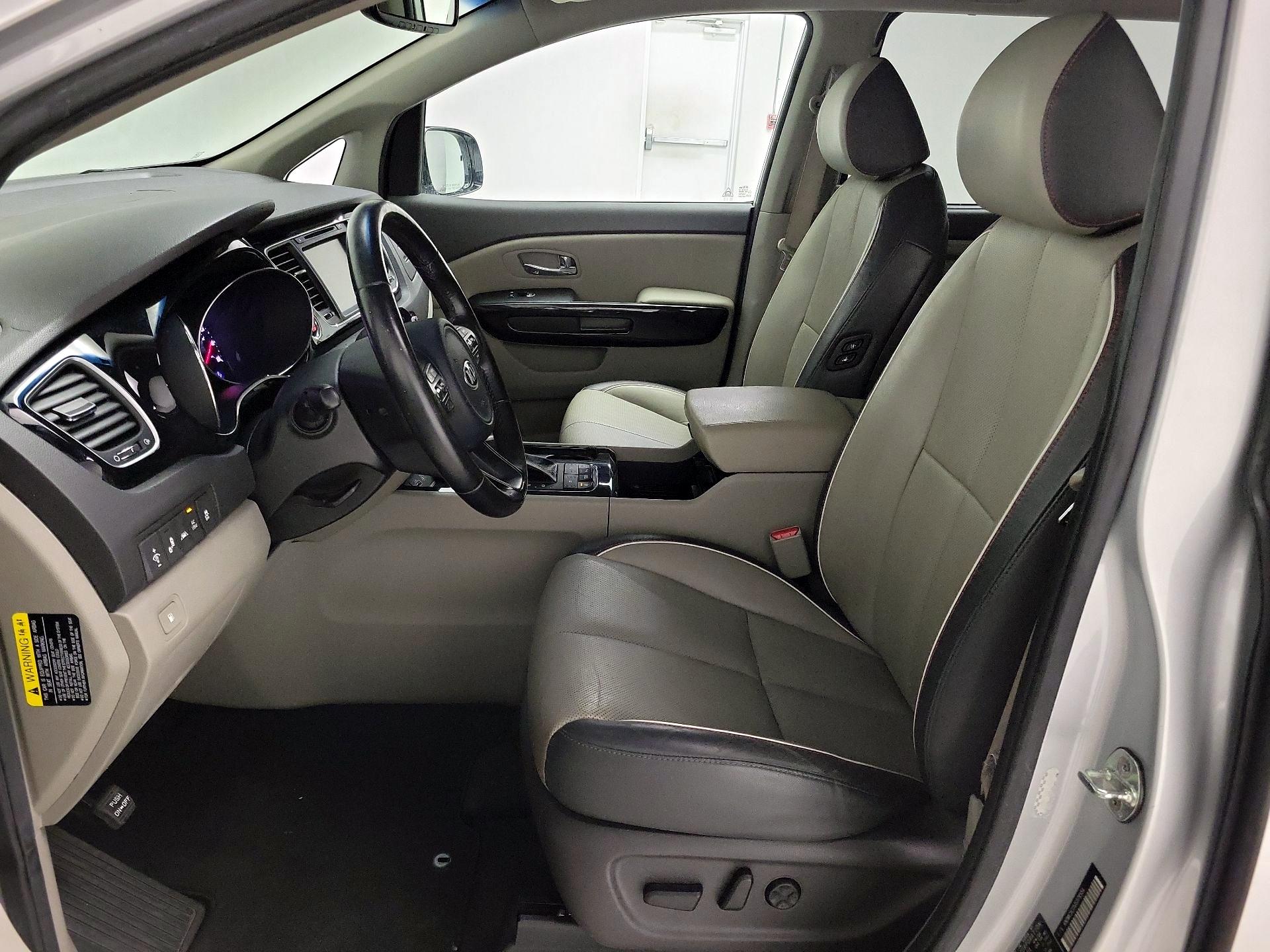 Thumbnail: 2018 Kia Sedona - 11