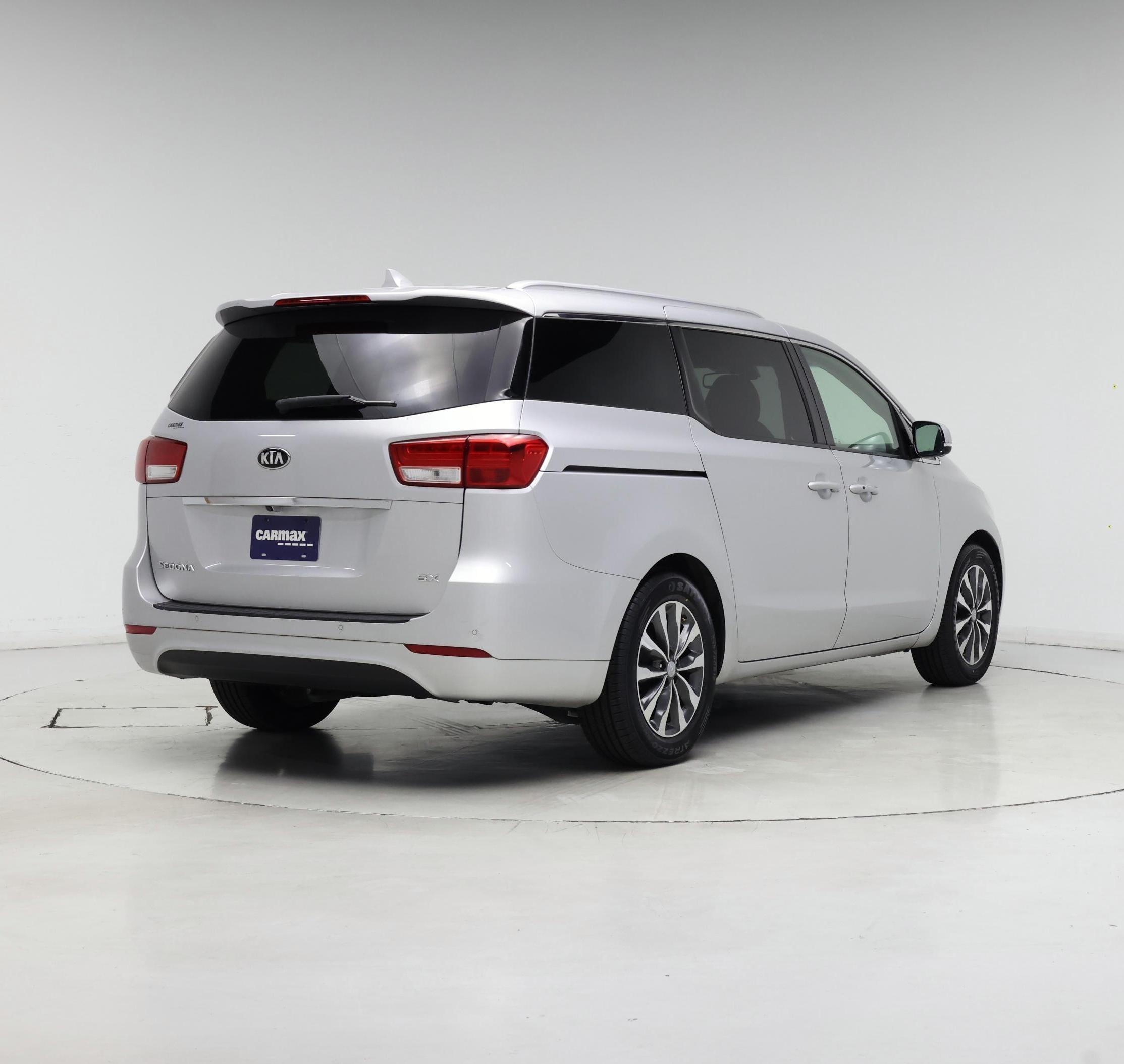 Thumbnail: 2018 Kia Sedona - 8