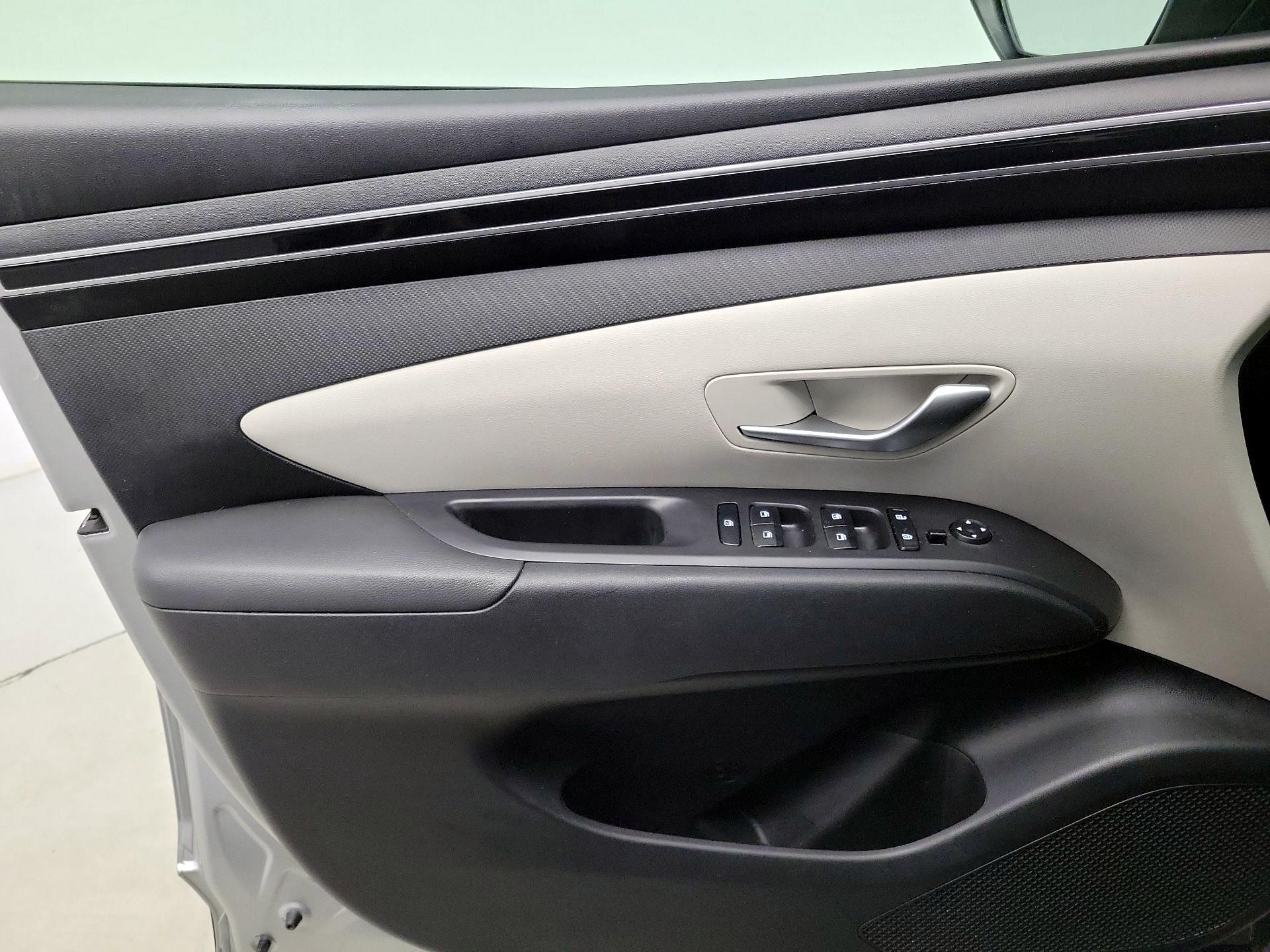 Thumbnail: 2024 Hyundai Tucson - 12