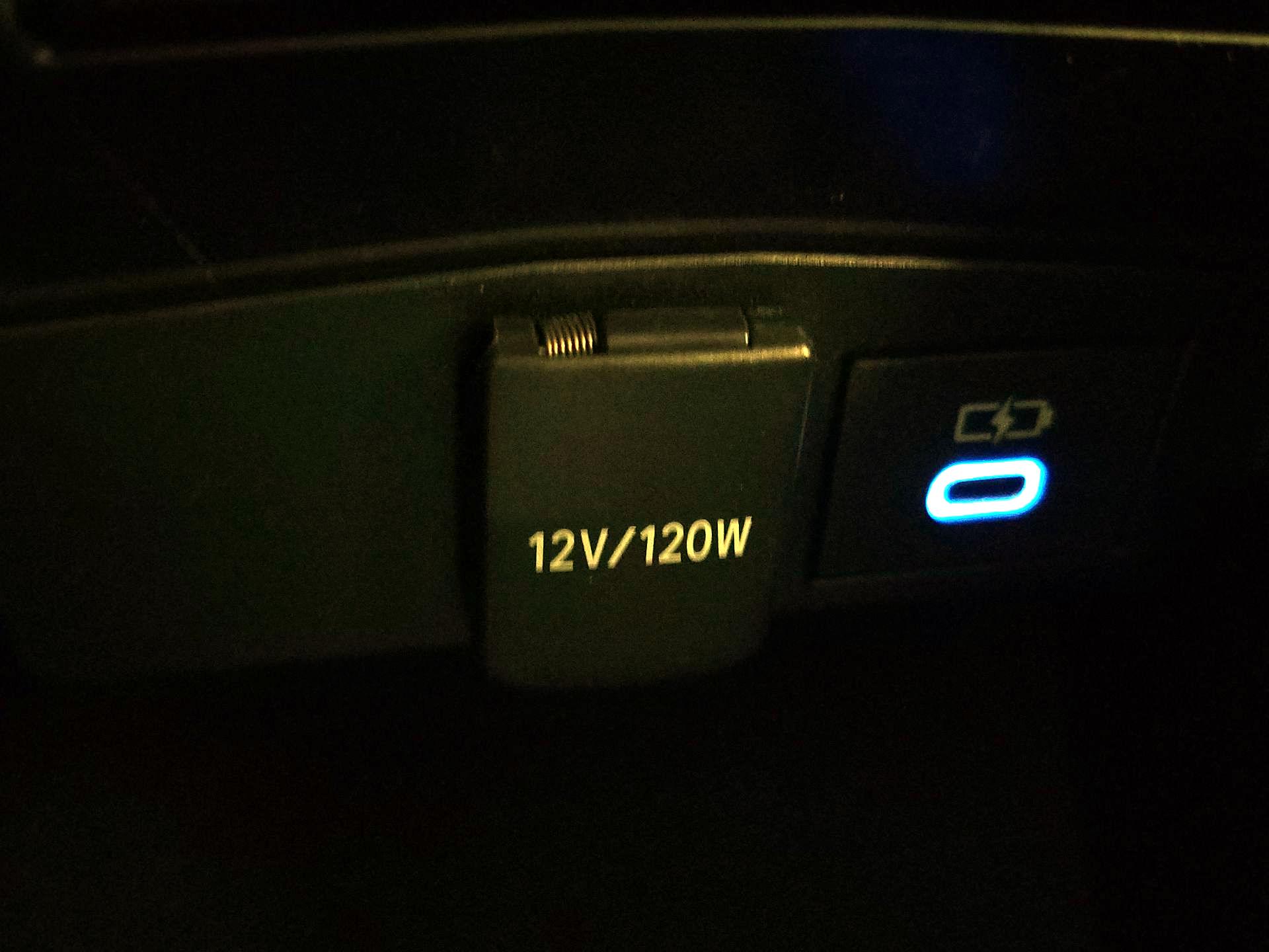 Thumbnail: 2022 Toyota Corolla - 18