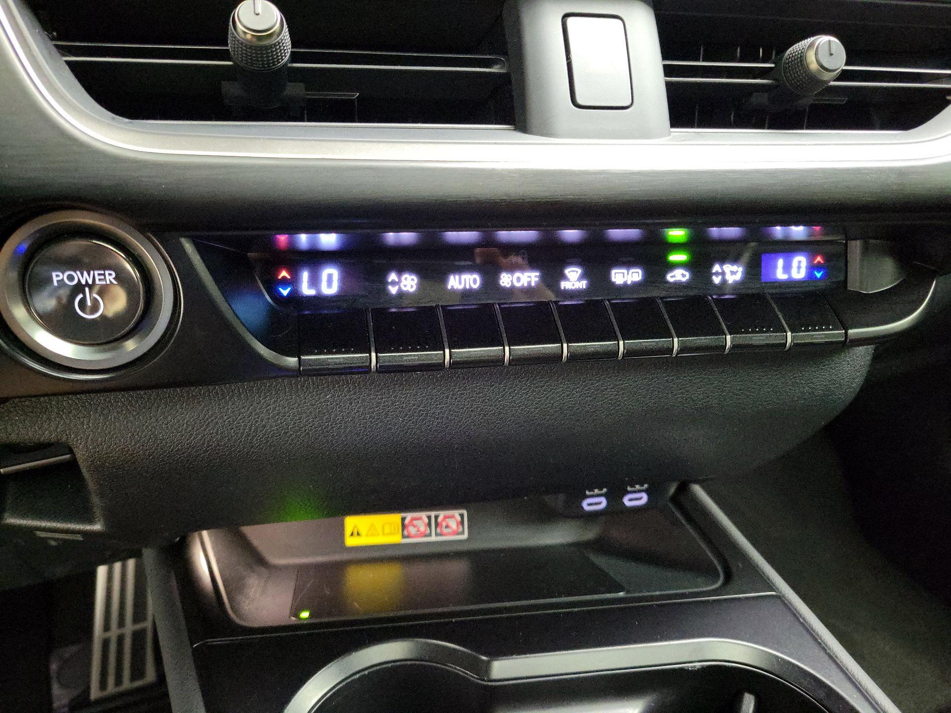 Thumbnail: 2024 Lexus UX - 17