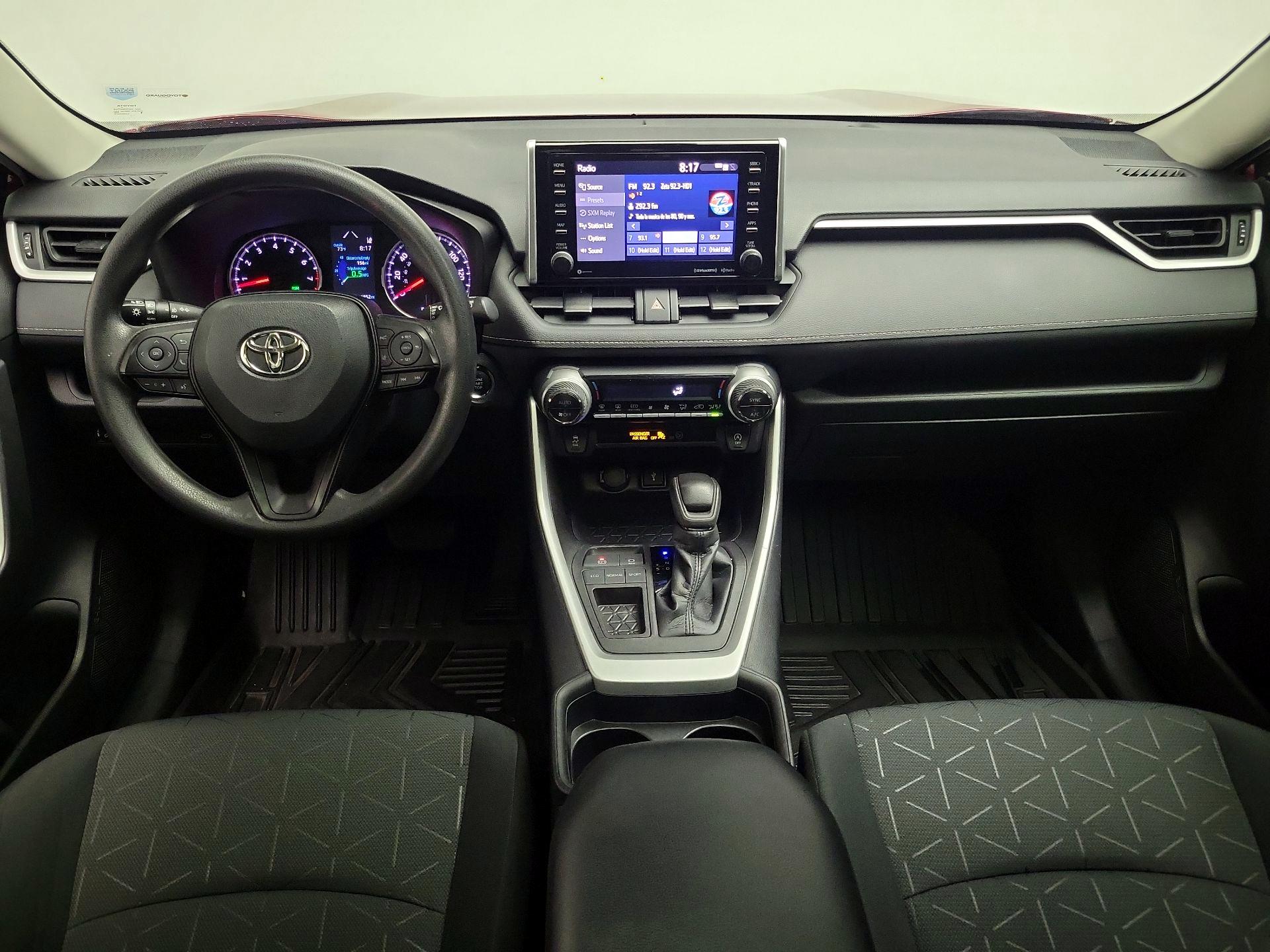 Thumbnail: 2021 Toyota RAV4 - 9