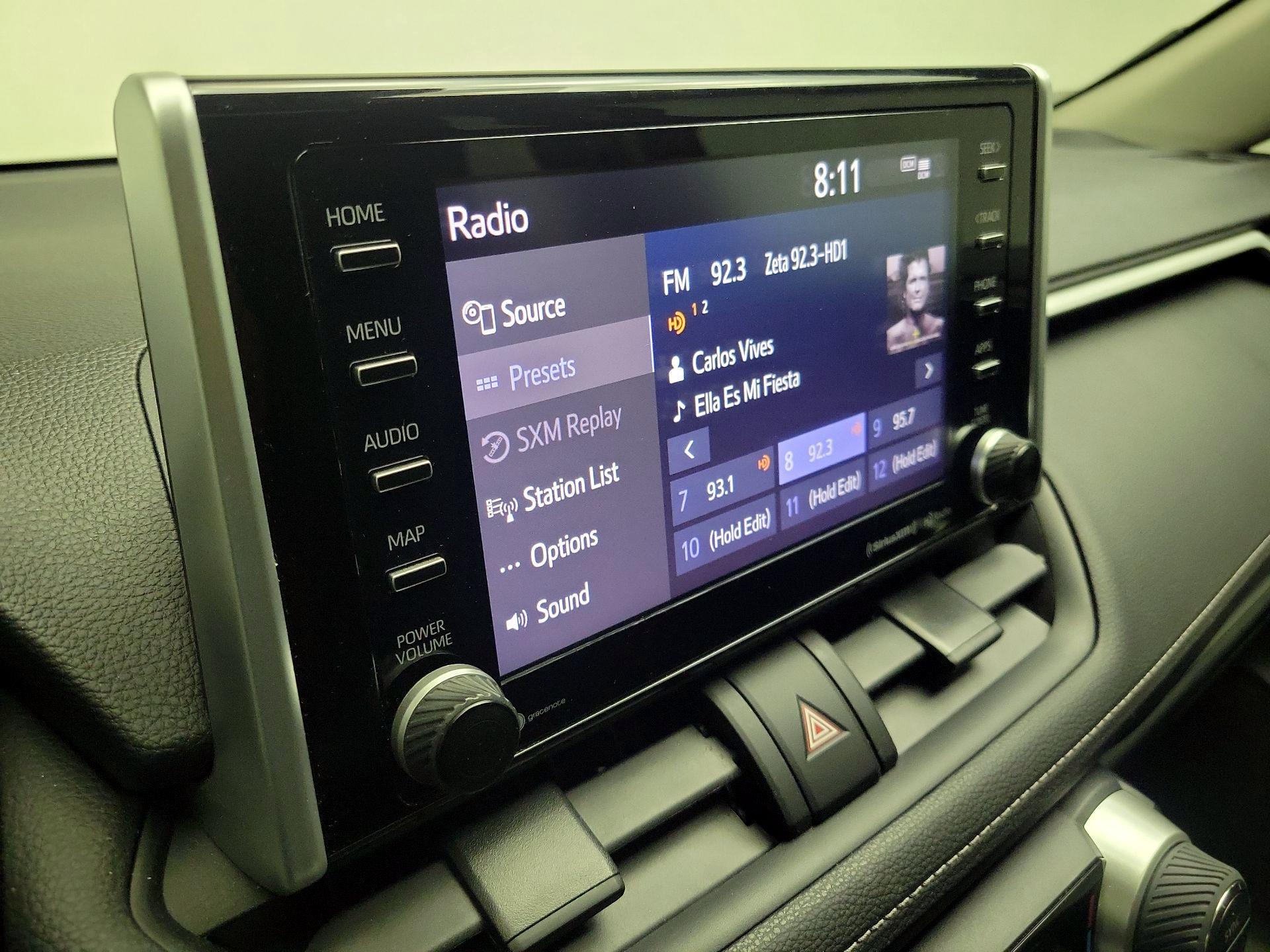 Thumbnail: 2021 Toyota RAV4 - 15