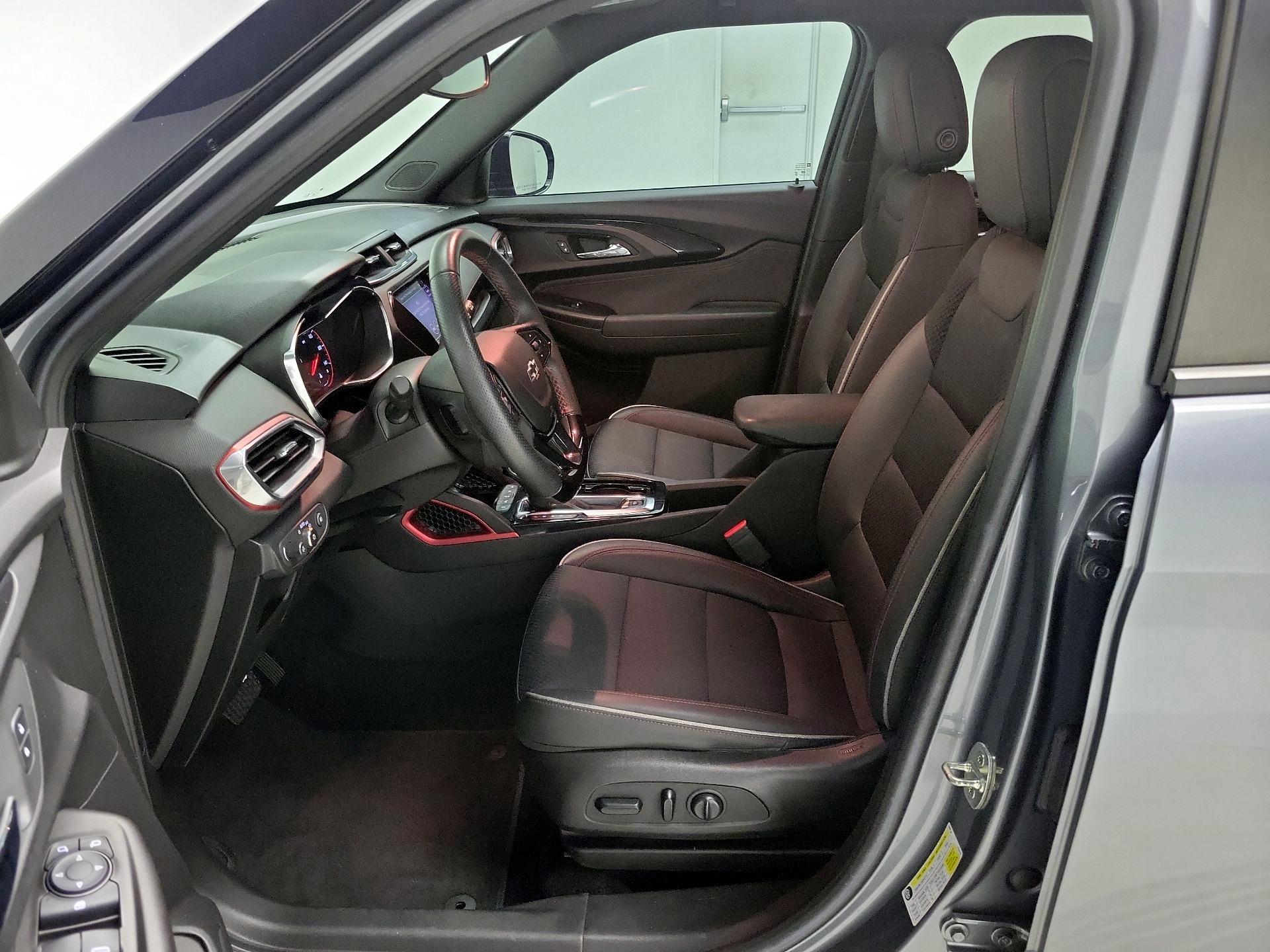 Thumbnail: 2021 Chevrolet TrailBlazer - 11