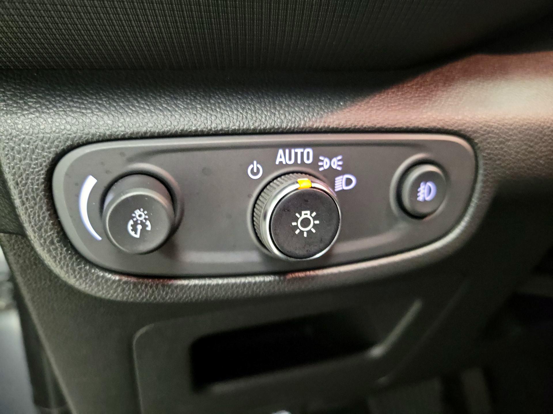 Thumbnail: 2021 Chevrolet TrailBlazer - 13