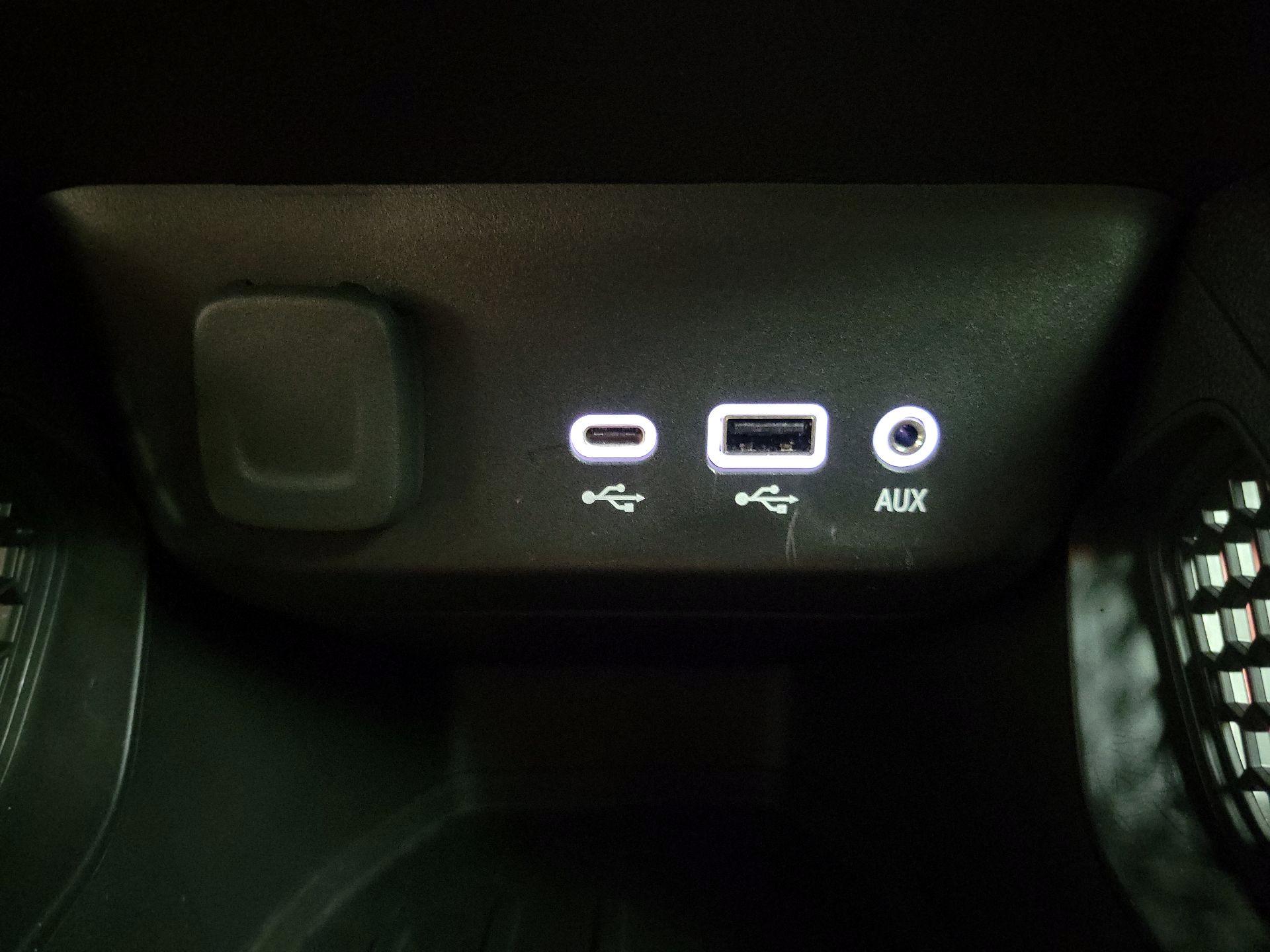 Thumbnail: 2021 Chevrolet TrailBlazer - 18