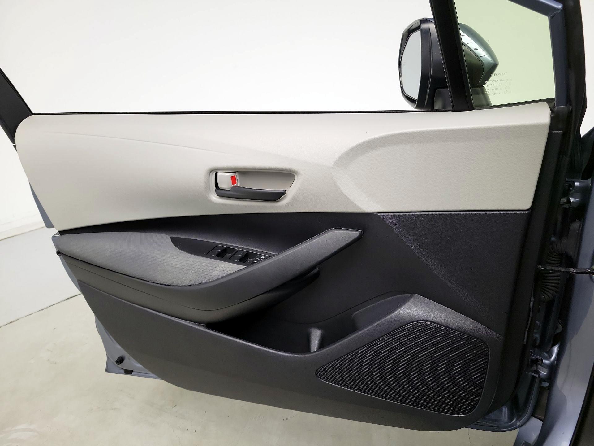 Thumbnail: 2022 Toyota Corolla - 12