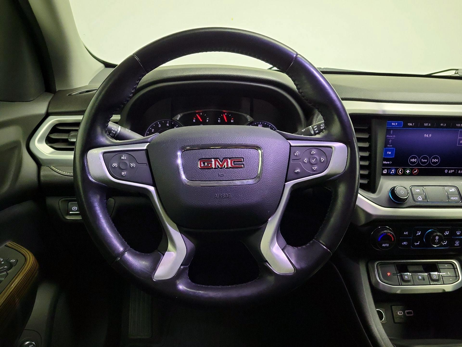 Thumbnail: 2020 GMC Acadia - 10