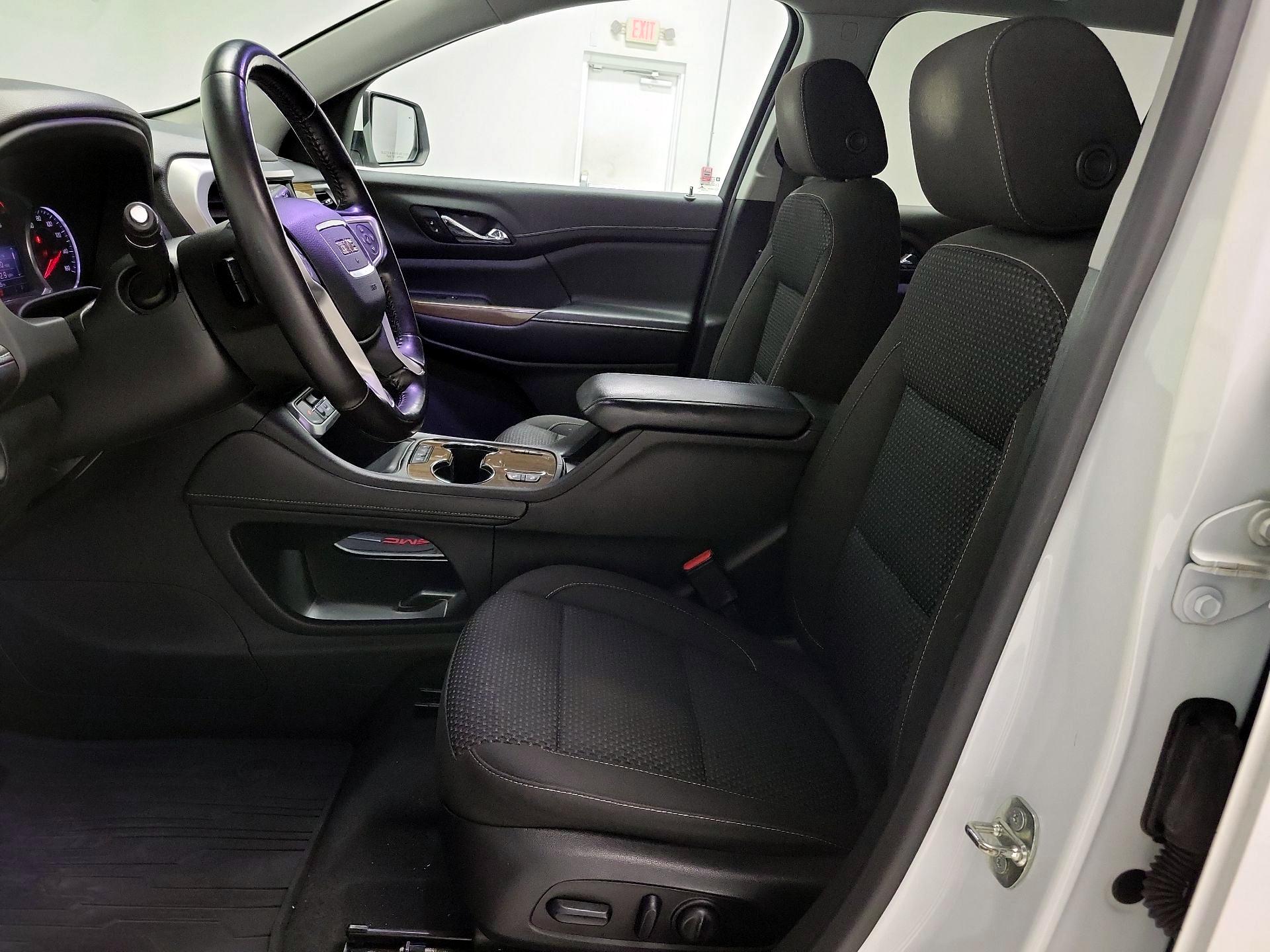 Thumbnail: 2020 GMC Acadia - 11