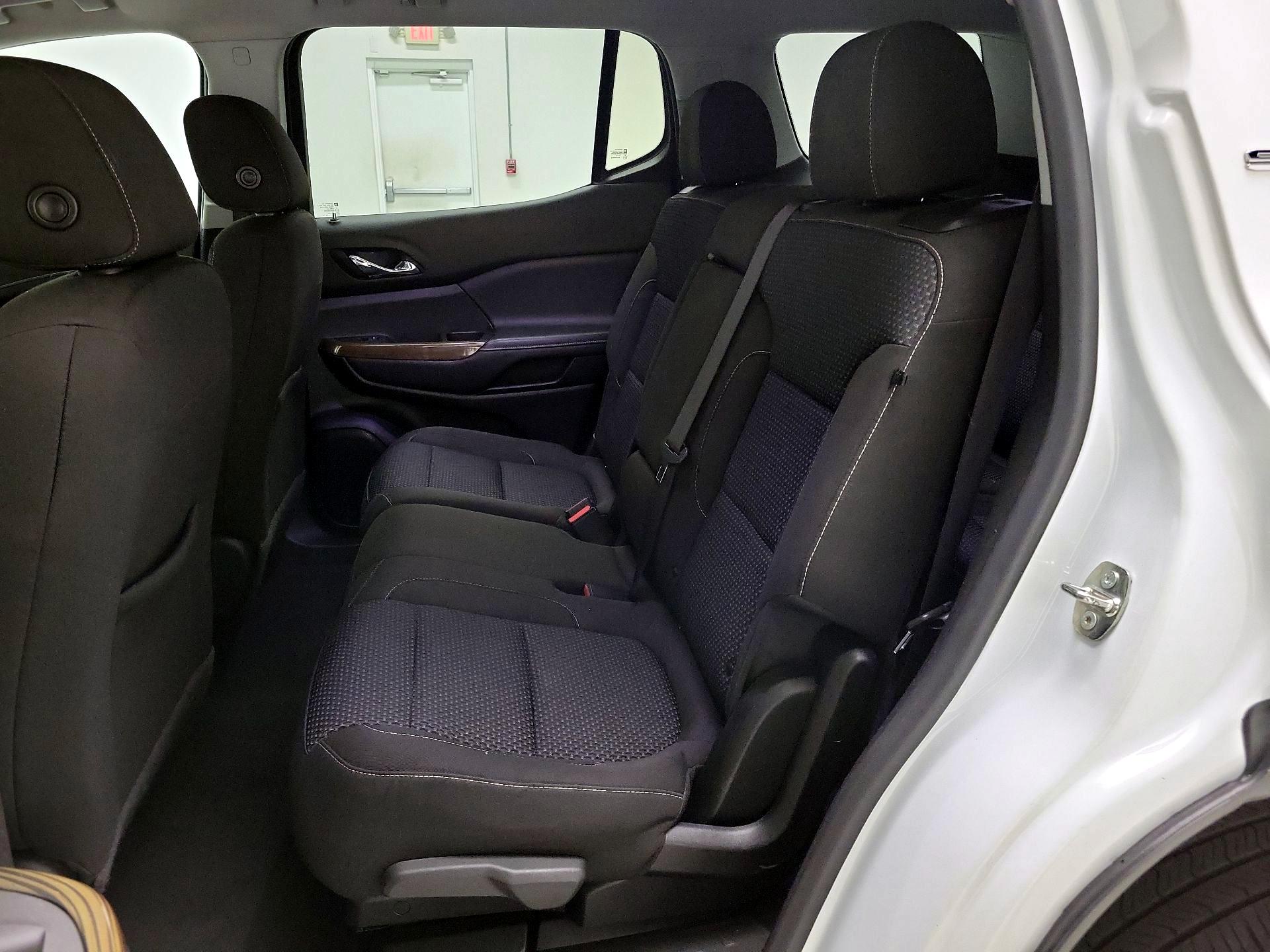 Thumbnail: 2020 GMC Acadia - 19