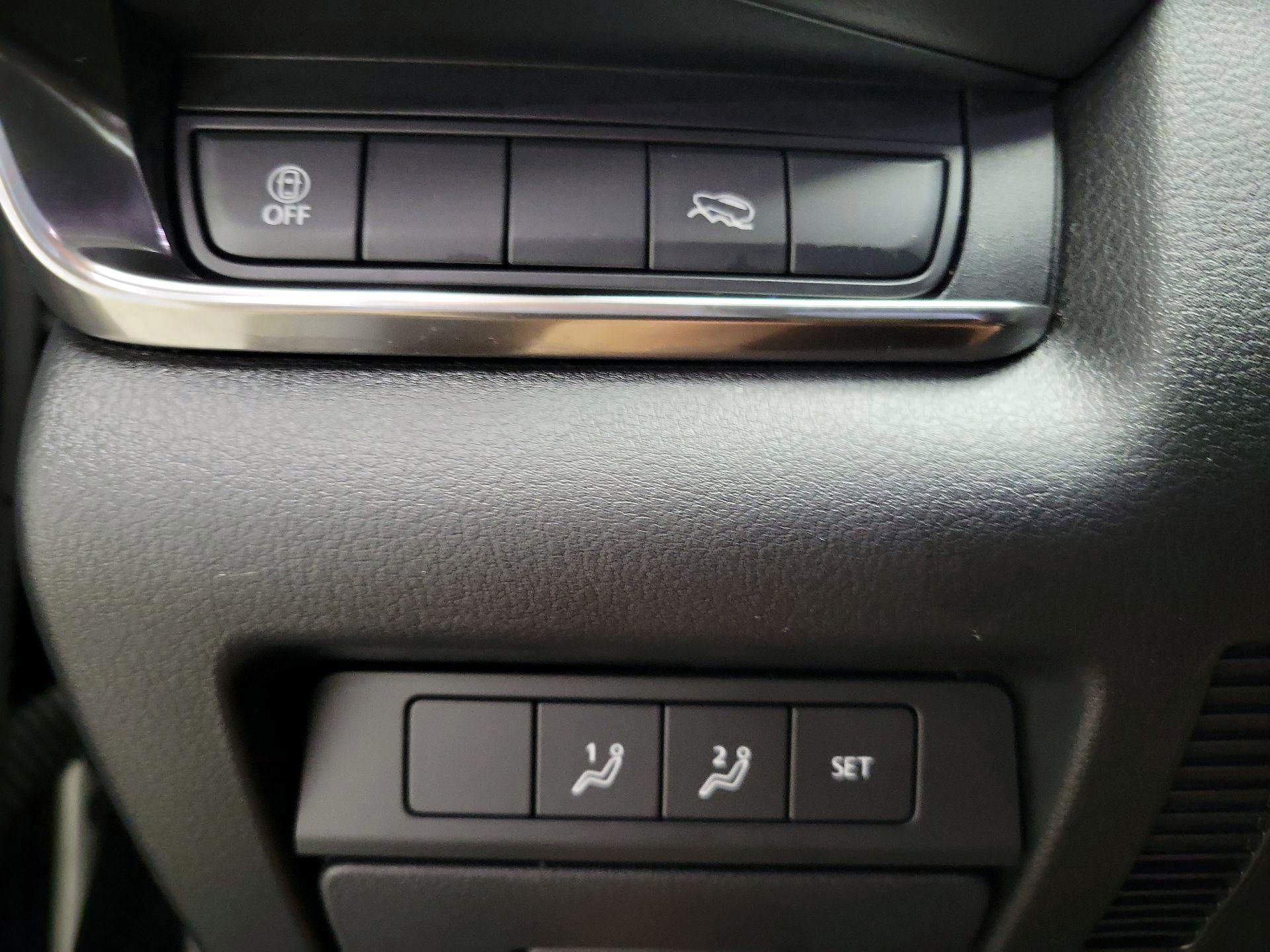 Thumbnail: 2023 Mazda CX-30 - 13