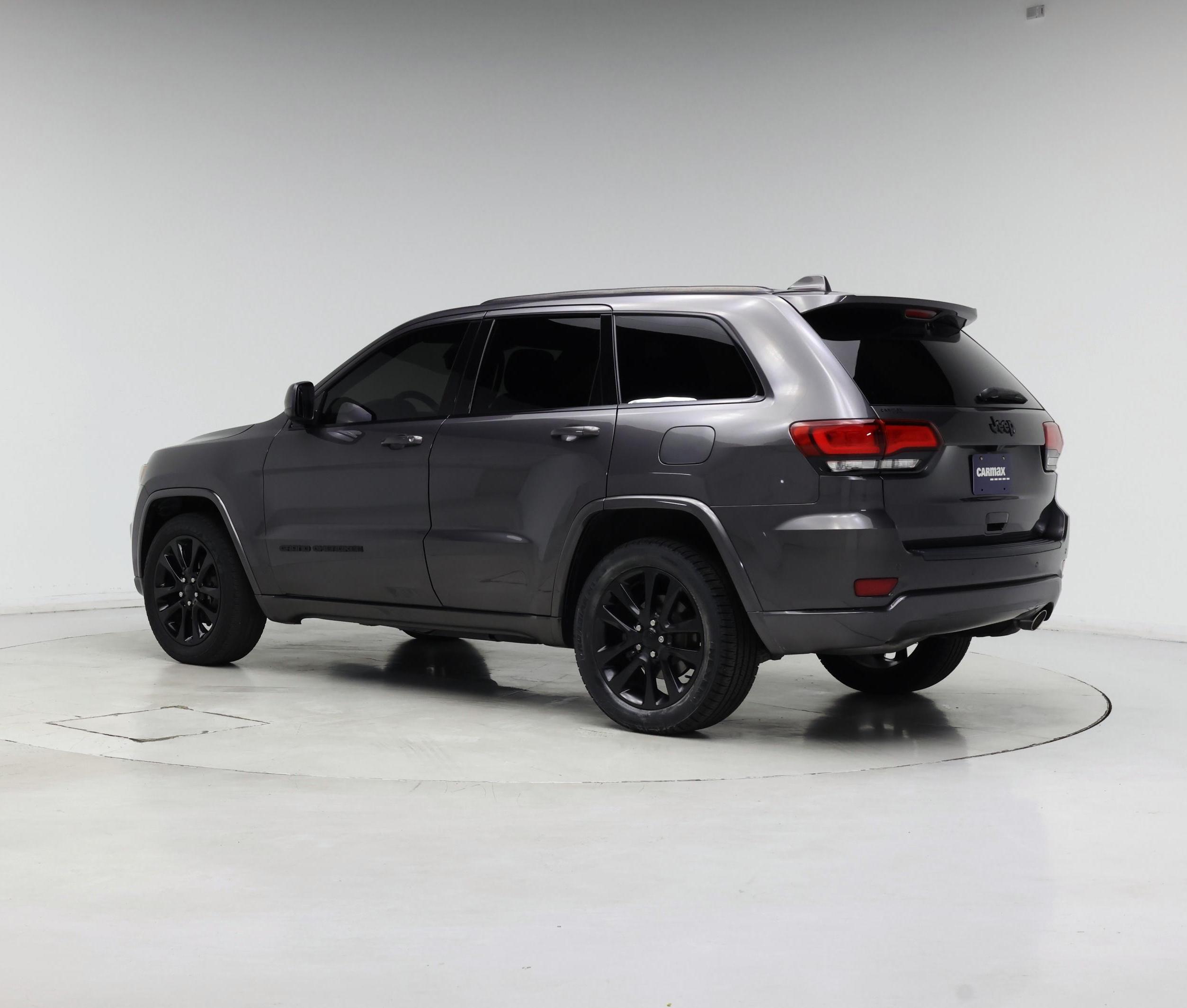 Thumbnail: 2019 Jeep Grand Cherokee - 2