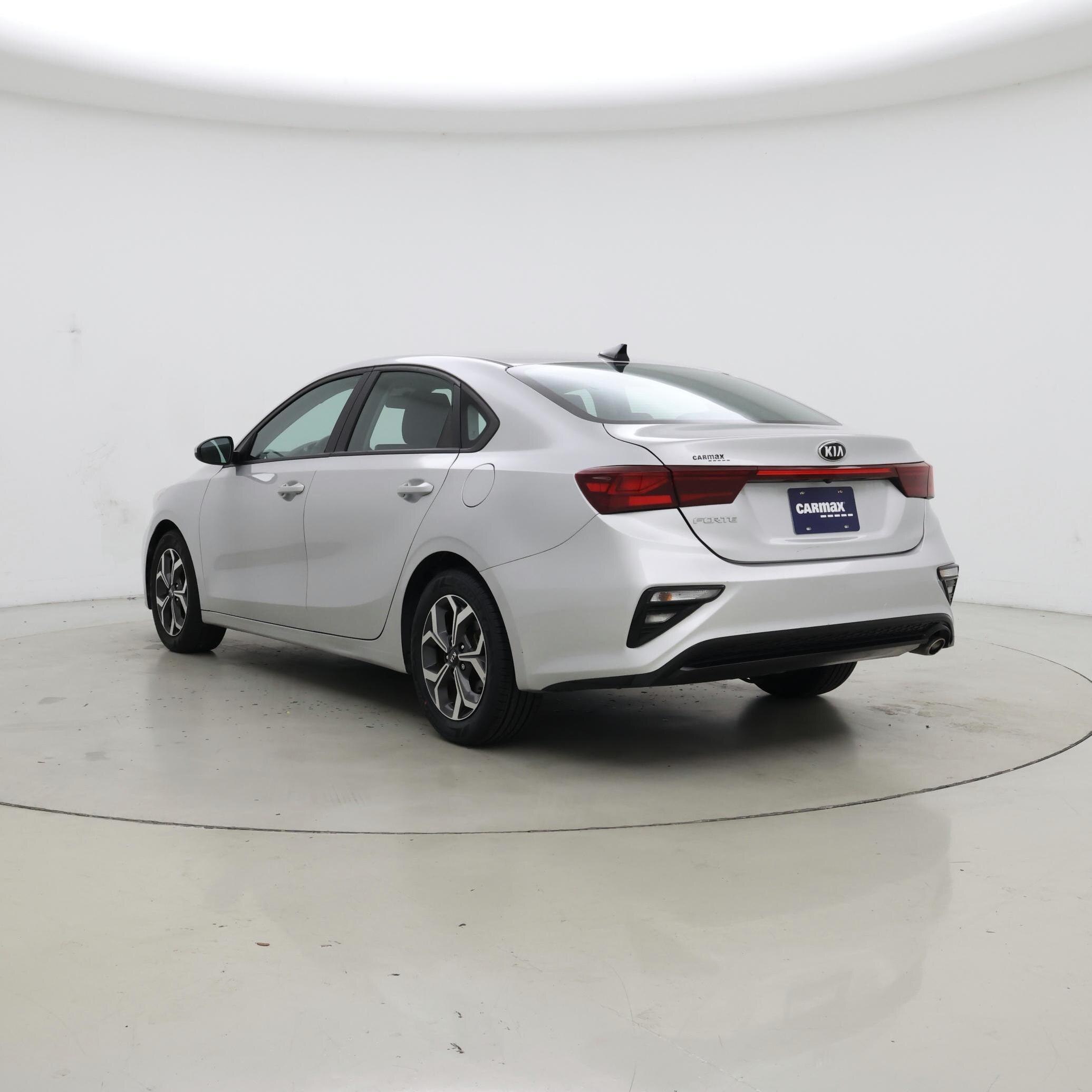 Thumbnail: 2020 Kia Forte - 2