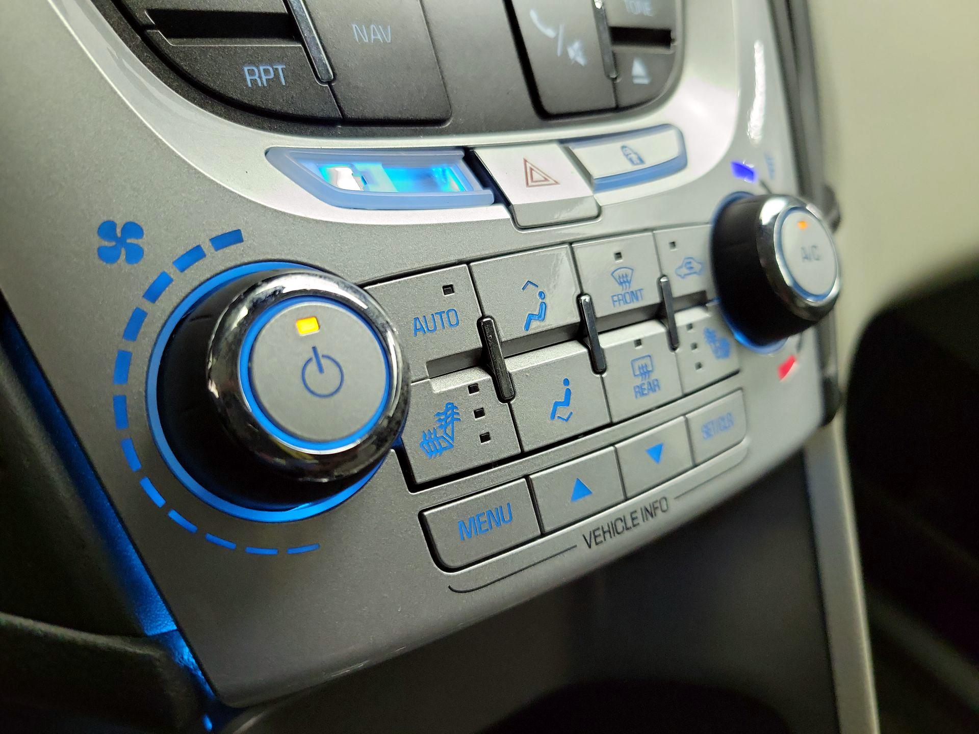 Thumbnail: 2014 Chevrolet Equinox - 17