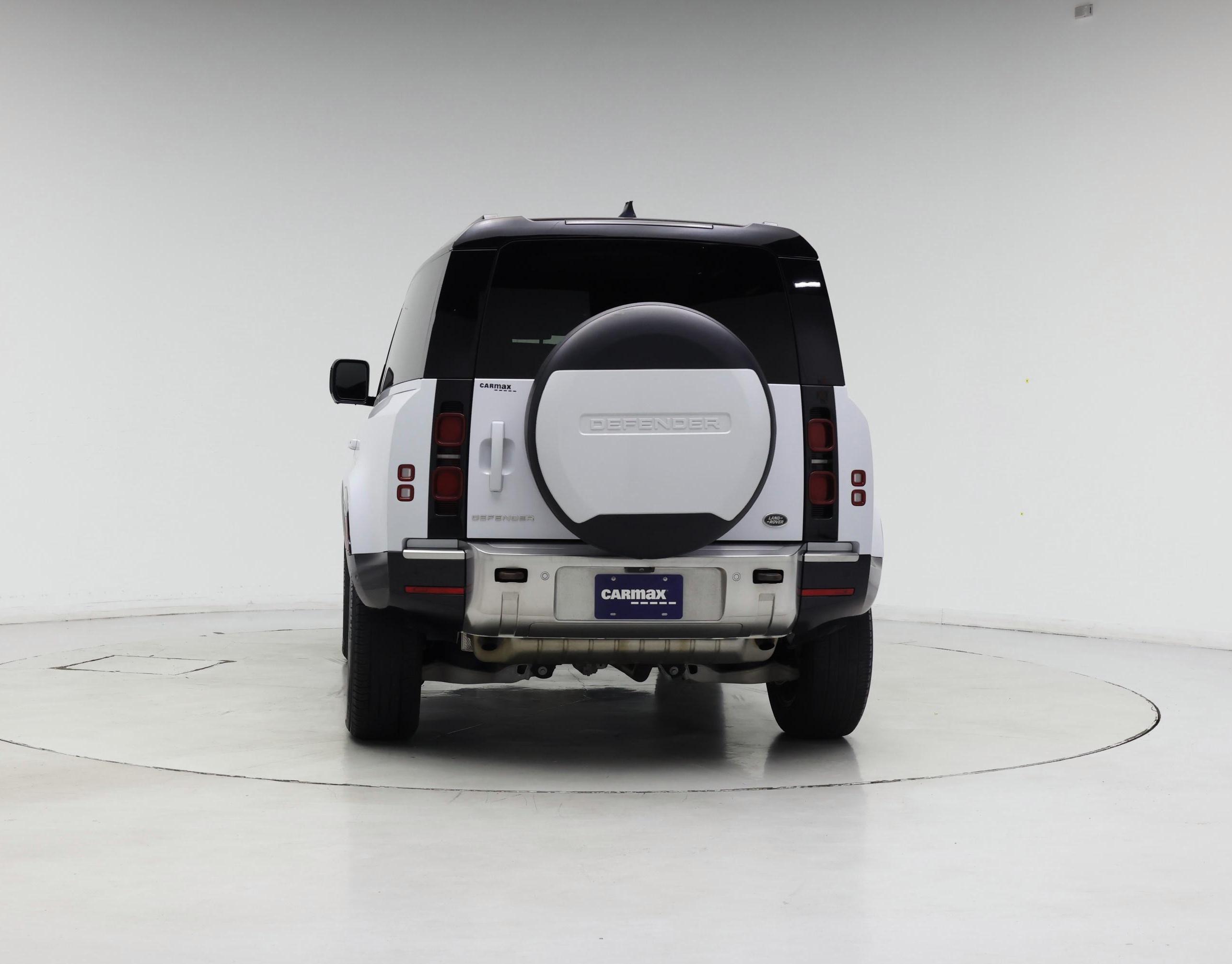 Thumbnail: 2023 Land Rover Defender - 6