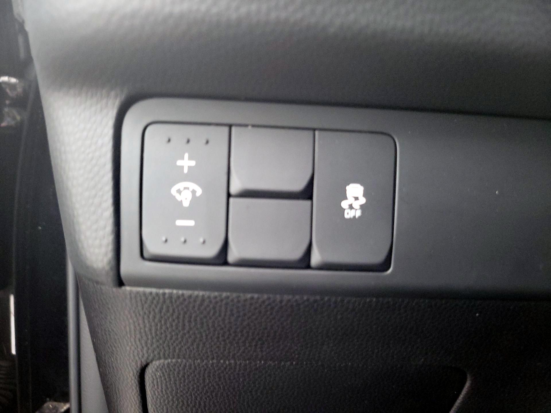 Thumbnail: 2018 Kia Soul - 13