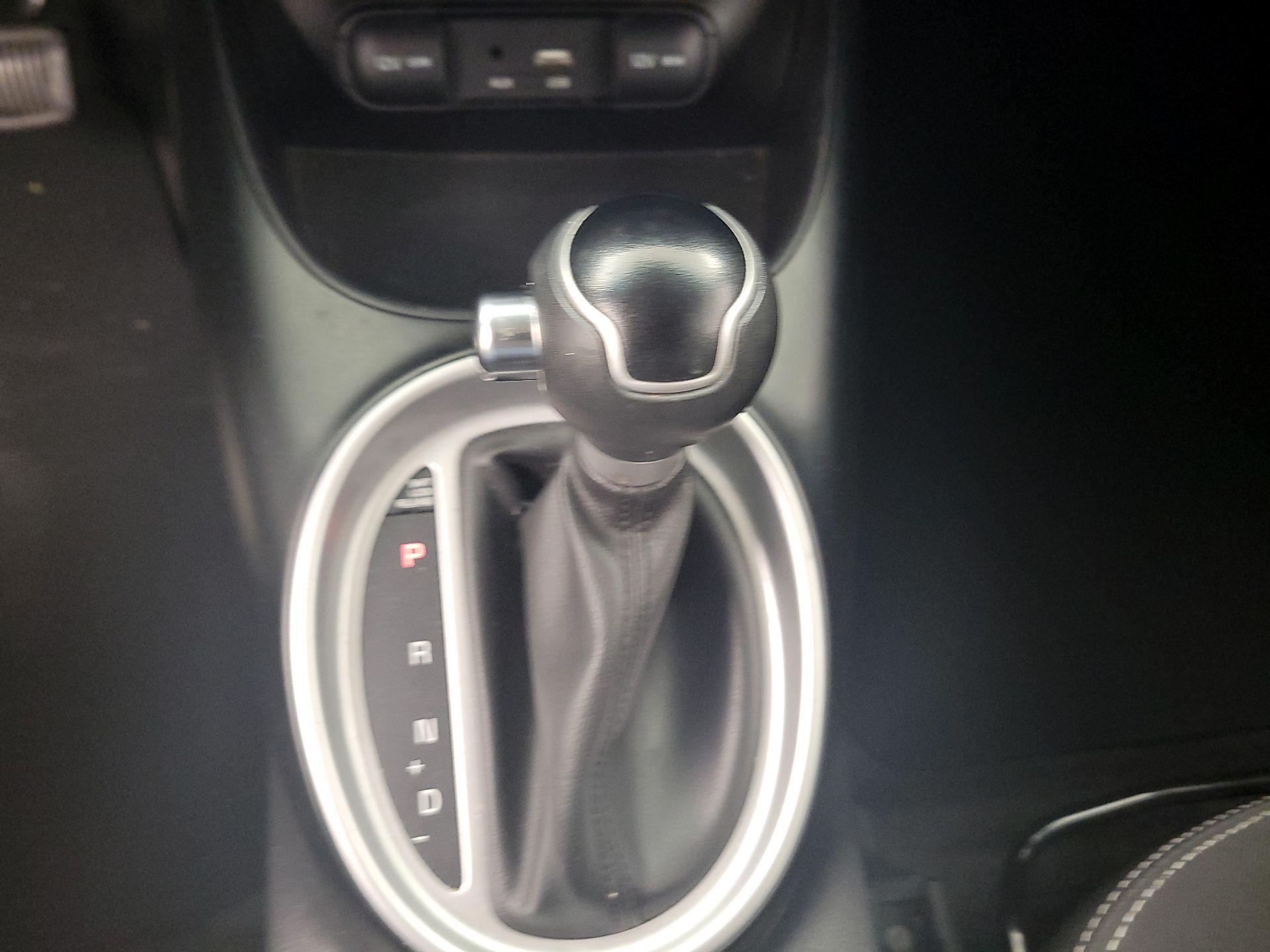 Thumbnail: 2018 Kia Soul - 17