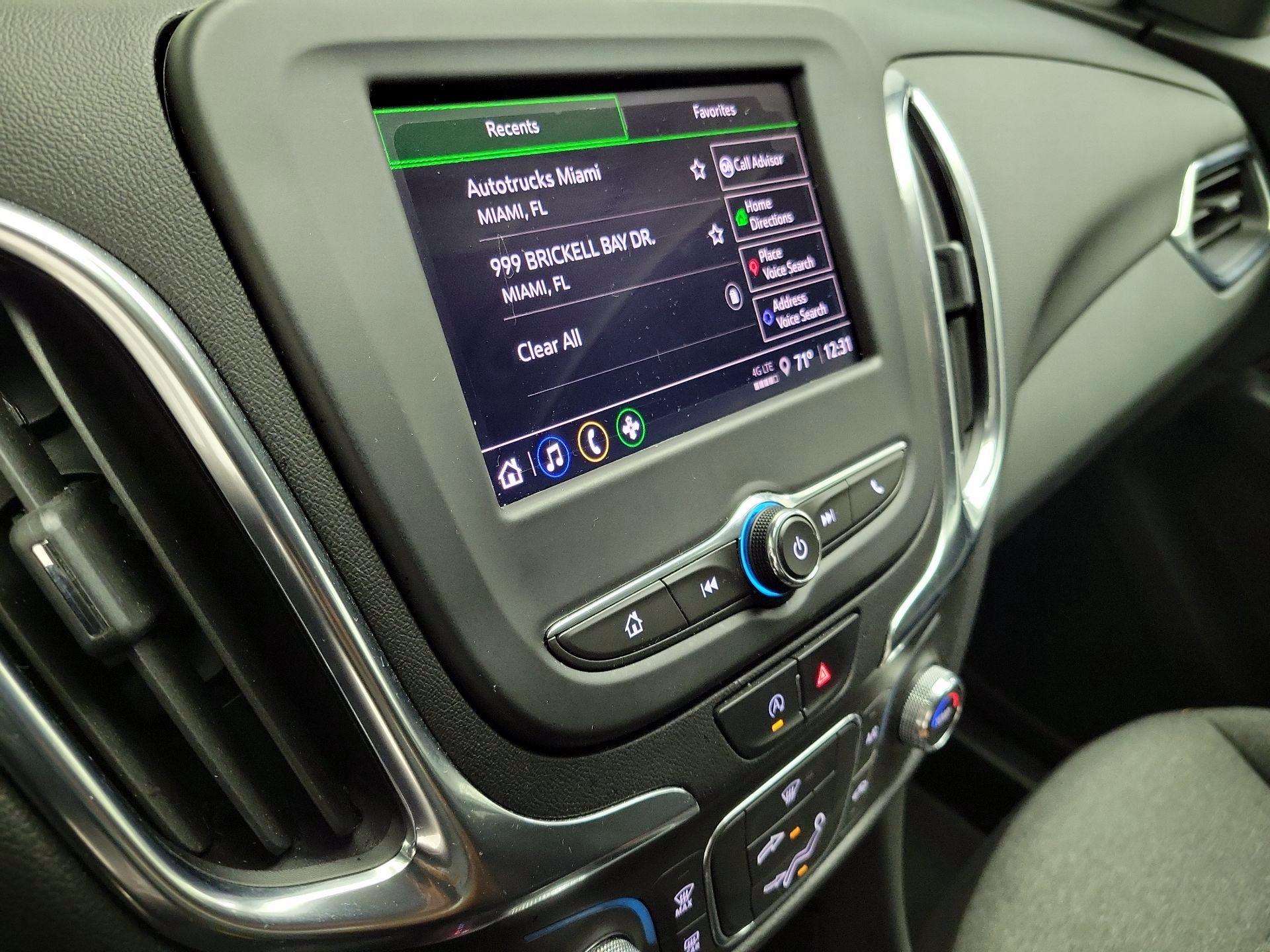 Thumbnail: 2022 Chevrolet Equinox - 14