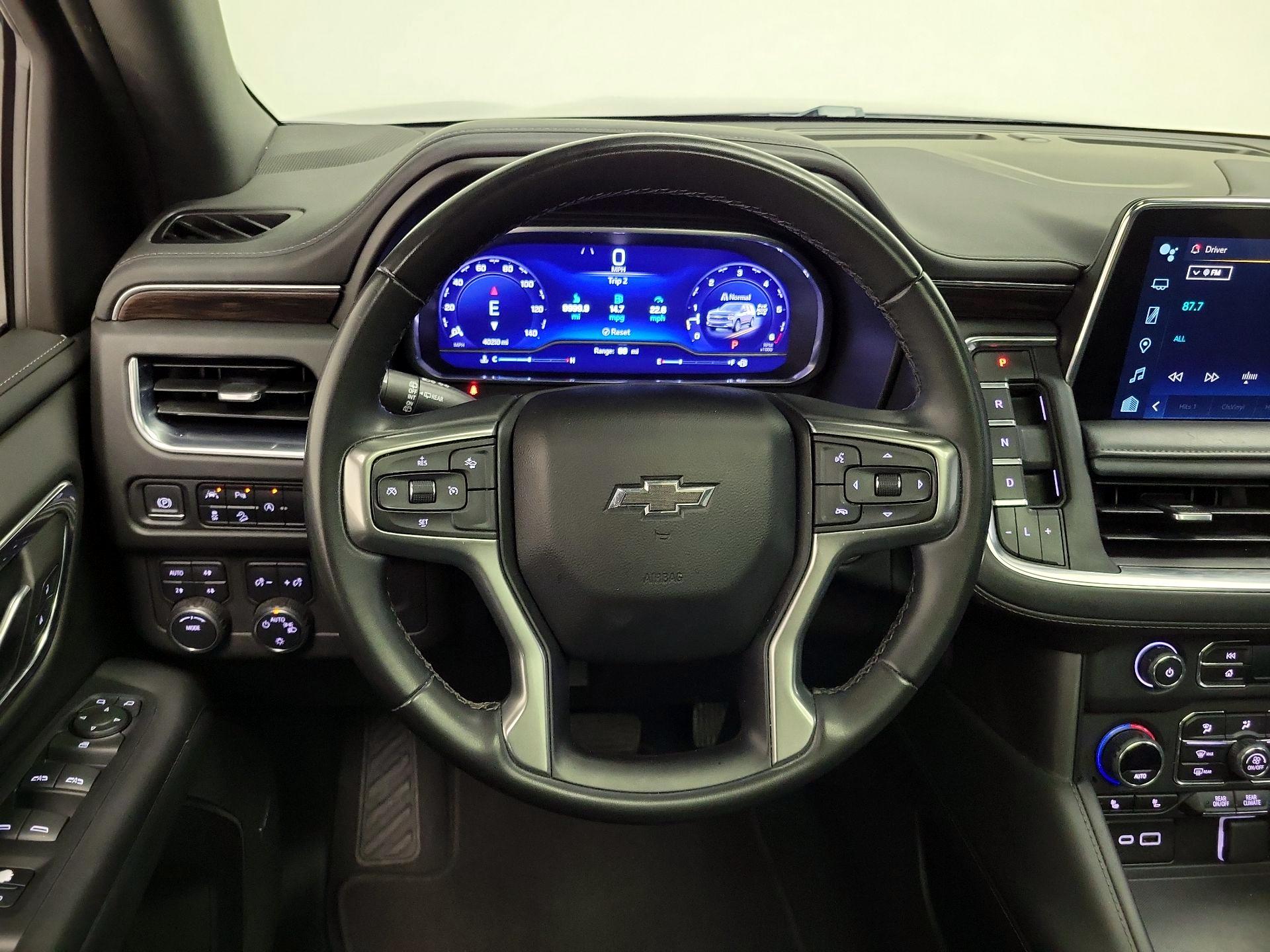 Thumbnail: 2023 Chevrolet Tahoe - 10