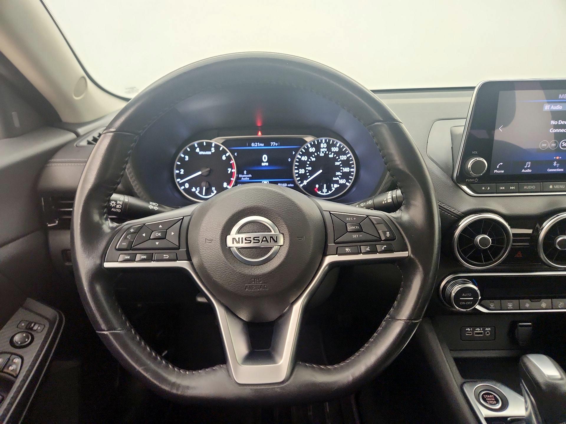 Thumbnail: 2020 Nissan Sentra - 10