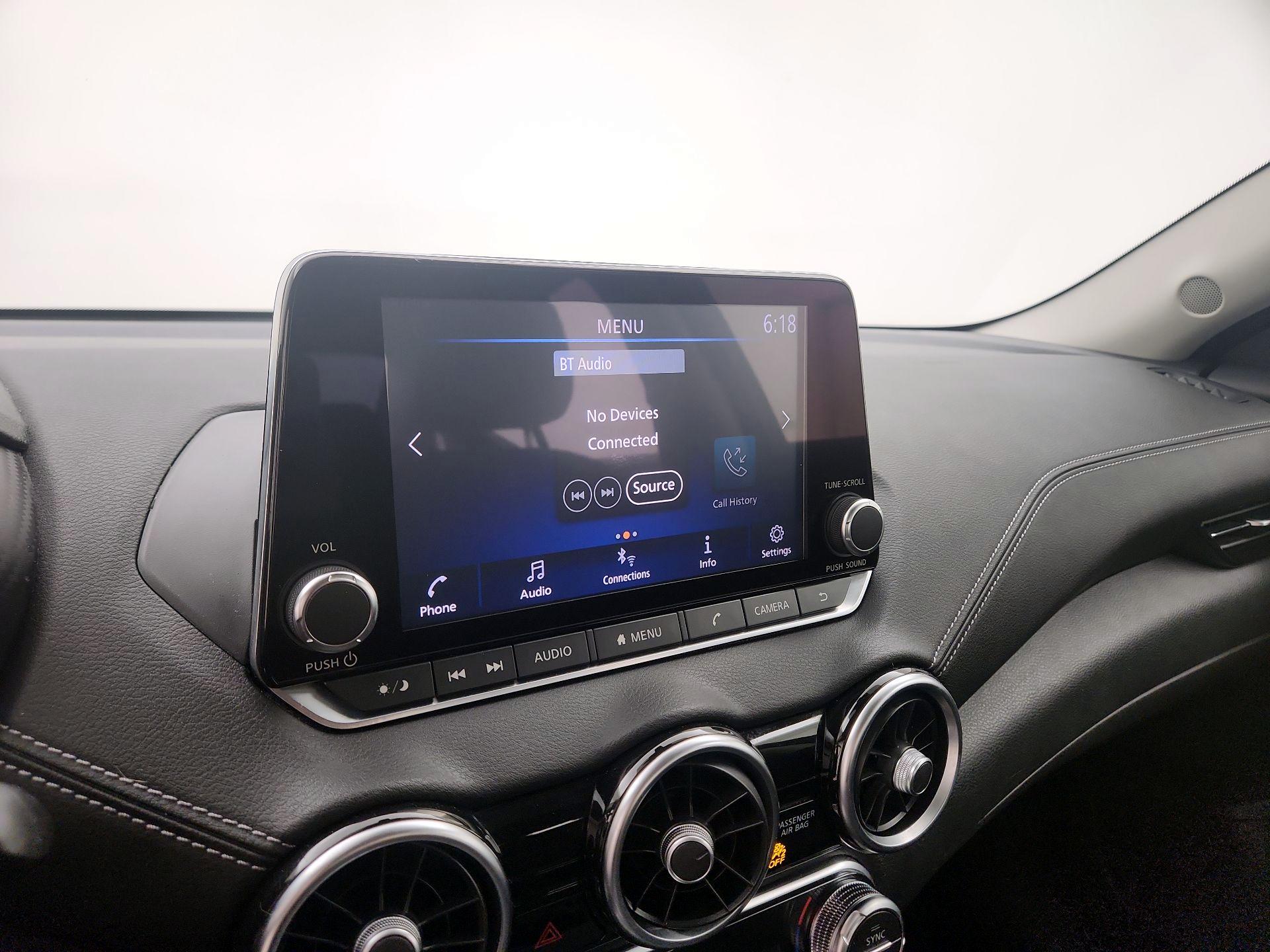 Thumbnail: 2020 Nissan Sentra - 15