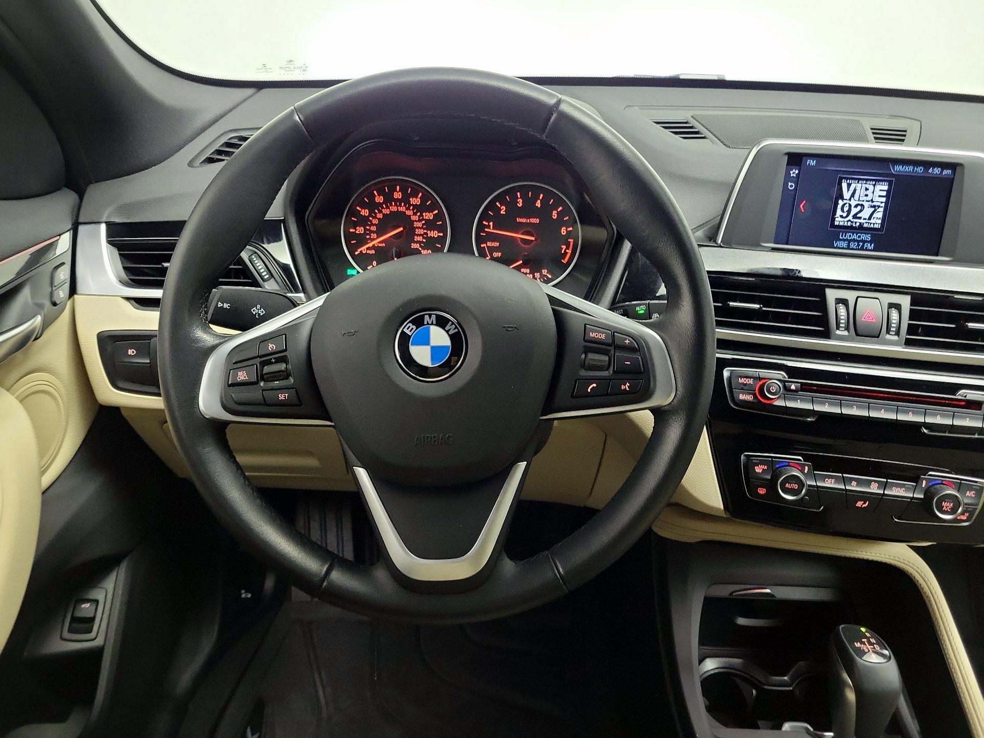 Thumbnail: 2018 BMW X1 - 10