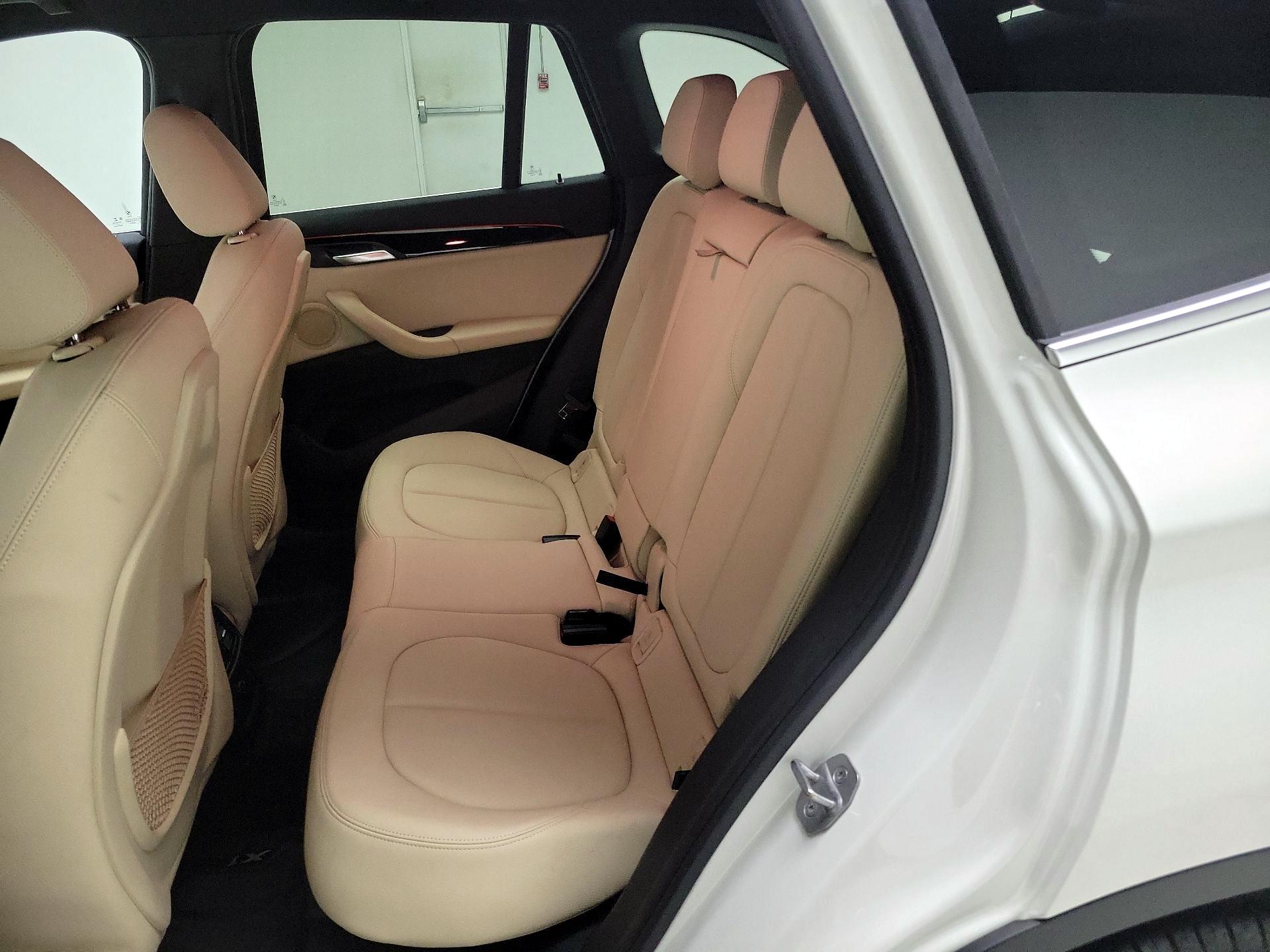 Thumbnail: 2018 BMW X1 - 19