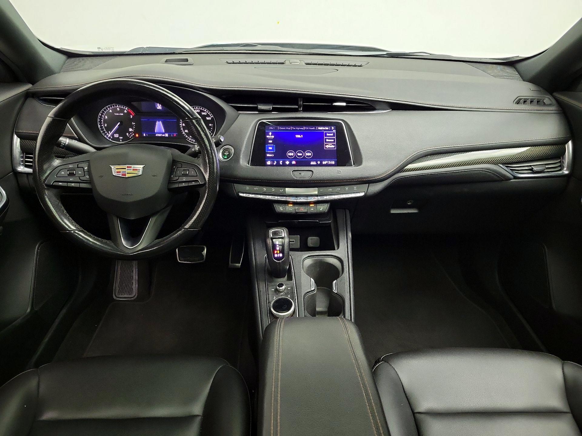 Thumbnail: 2019 Cadillac XT4 - 9