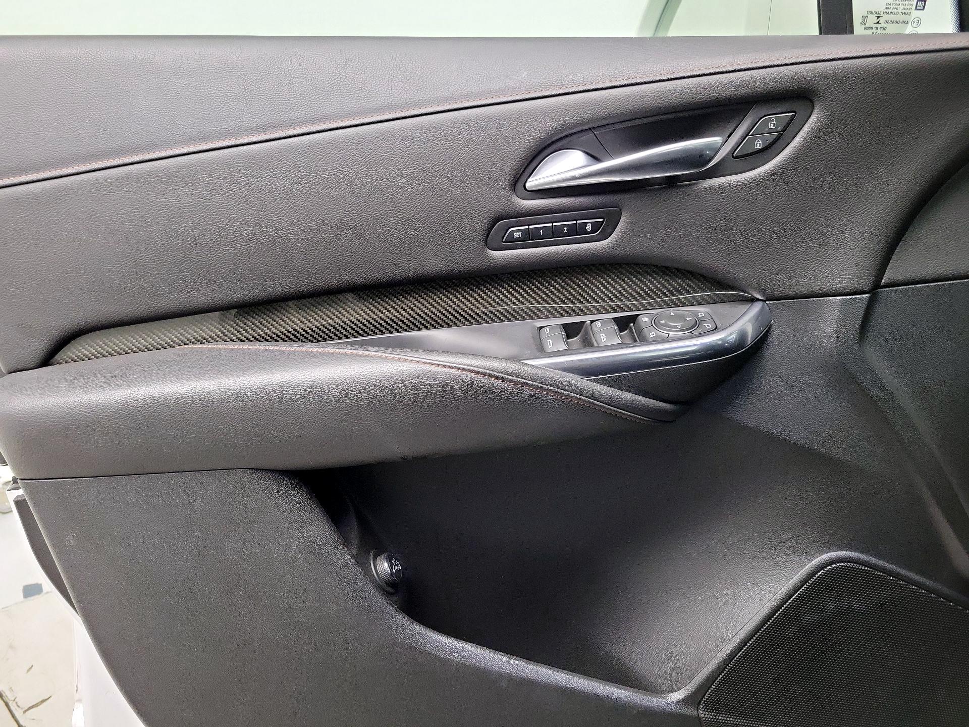 Thumbnail: 2019 Cadillac XT4 - 12