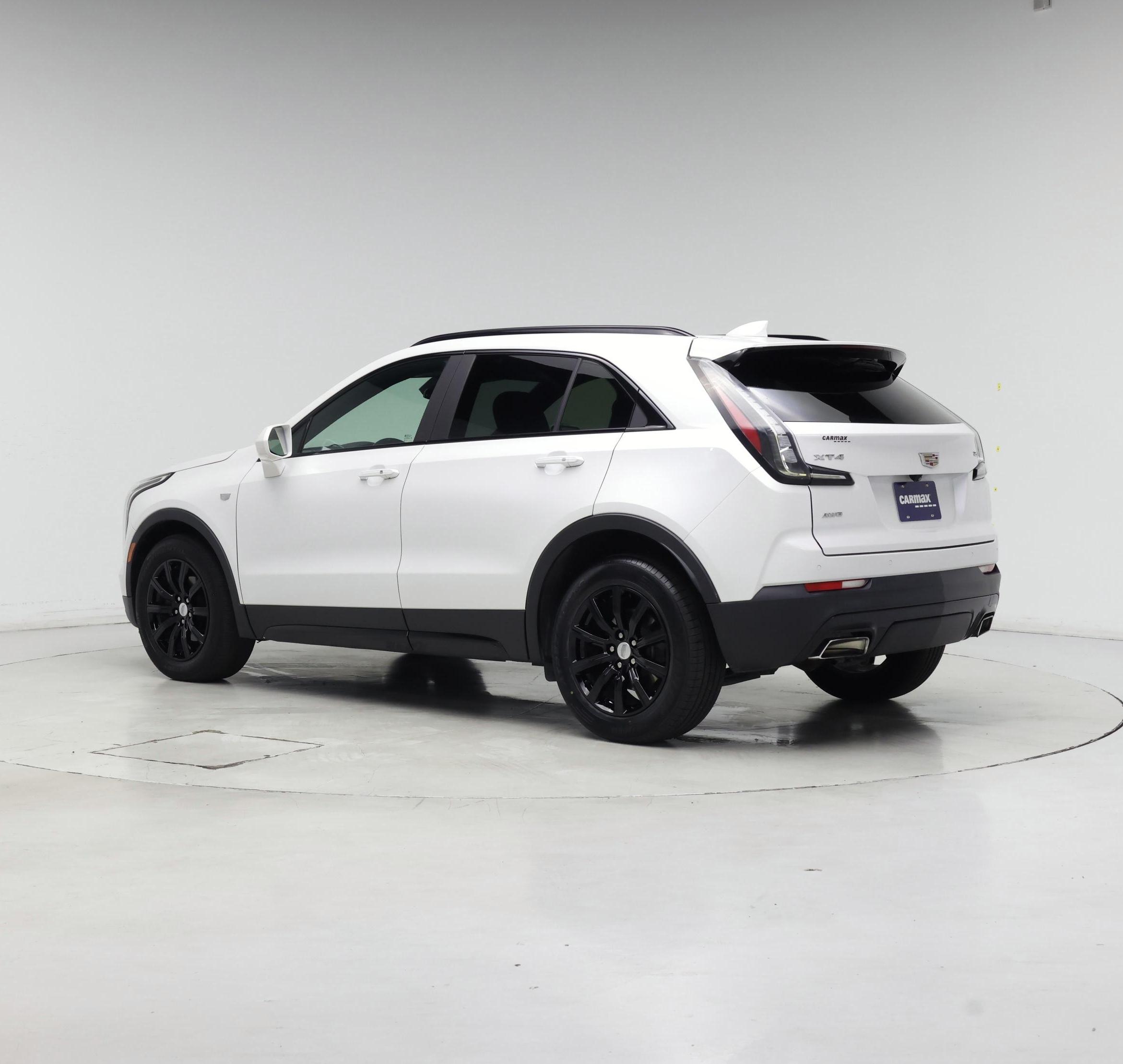 Thumbnail: 2019 Cadillac XT4 - 2