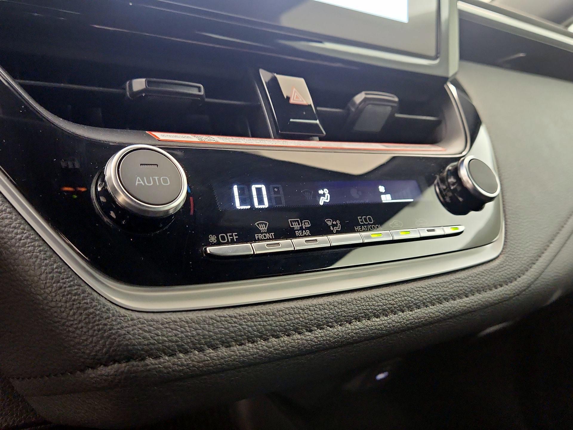 Thumbnail: 2025 Toyota Corolla - 16