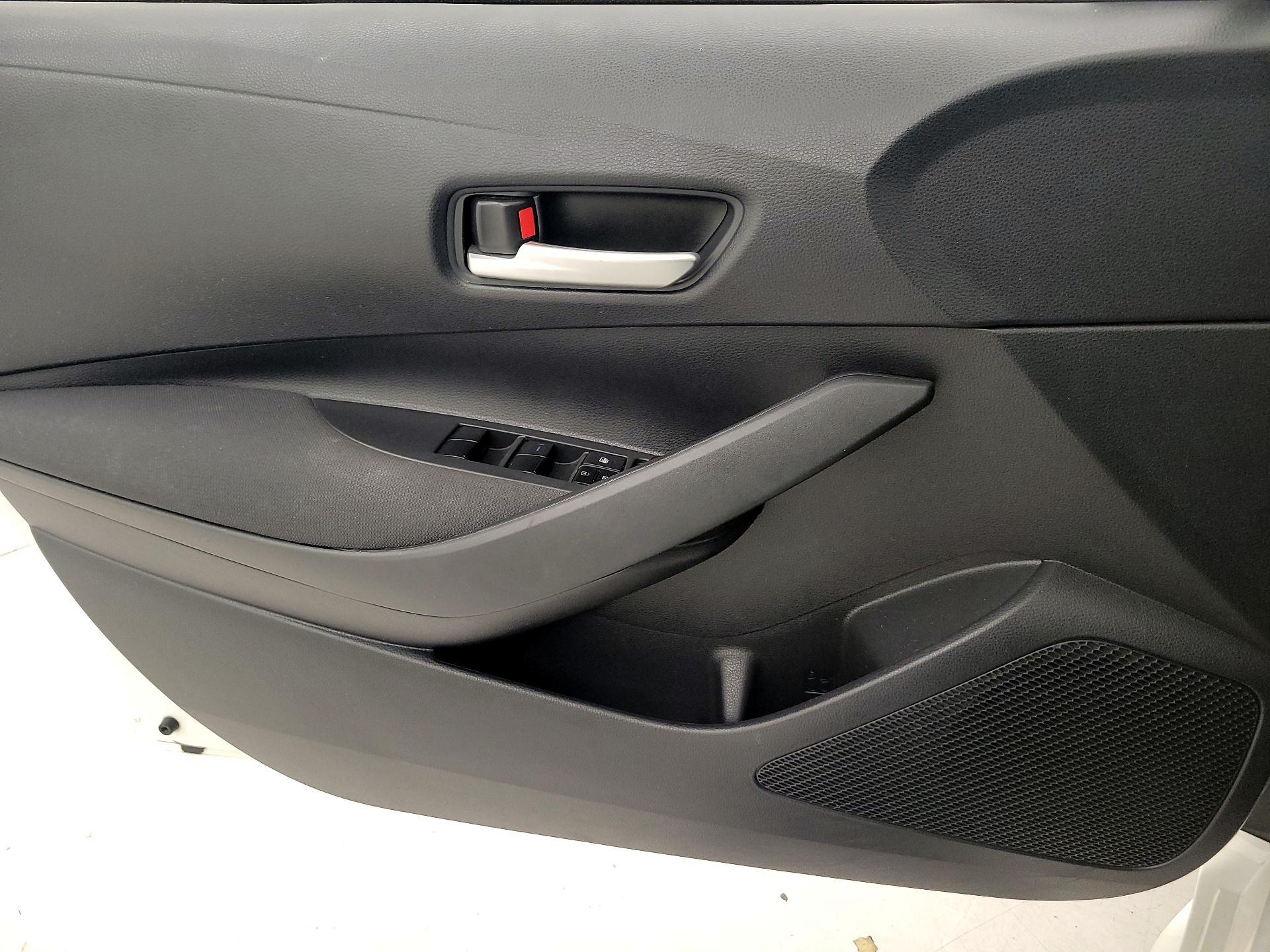 Thumbnail: 2020 Toyota Corolla - 12