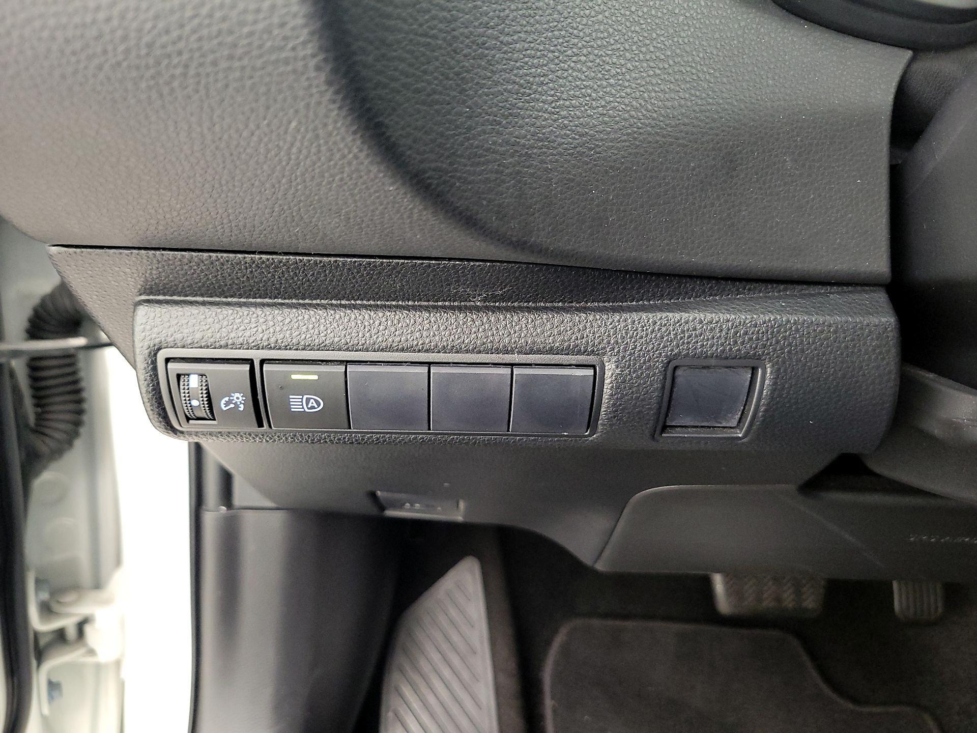 Thumbnail: 2020 Toyota Corolla - 13