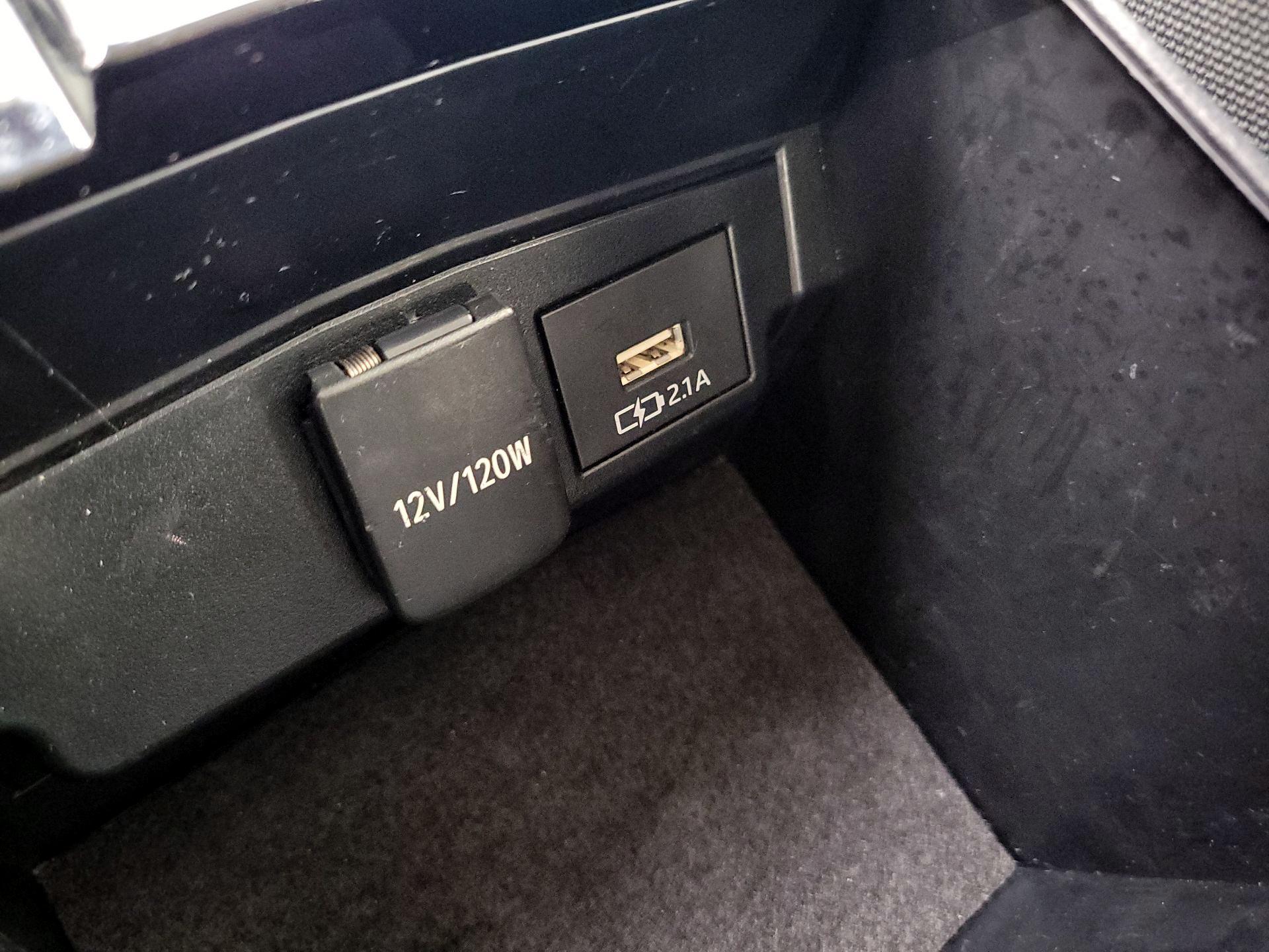 Thumbnail: 2020 Toyota Corolla - 18