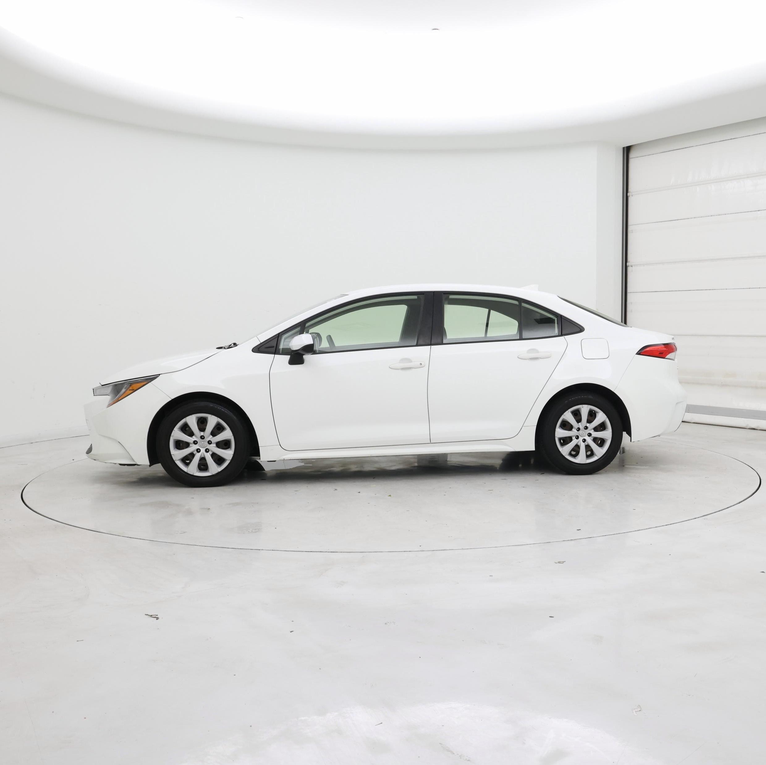 Thumbnail: 2020 Toyota Corolla - 3